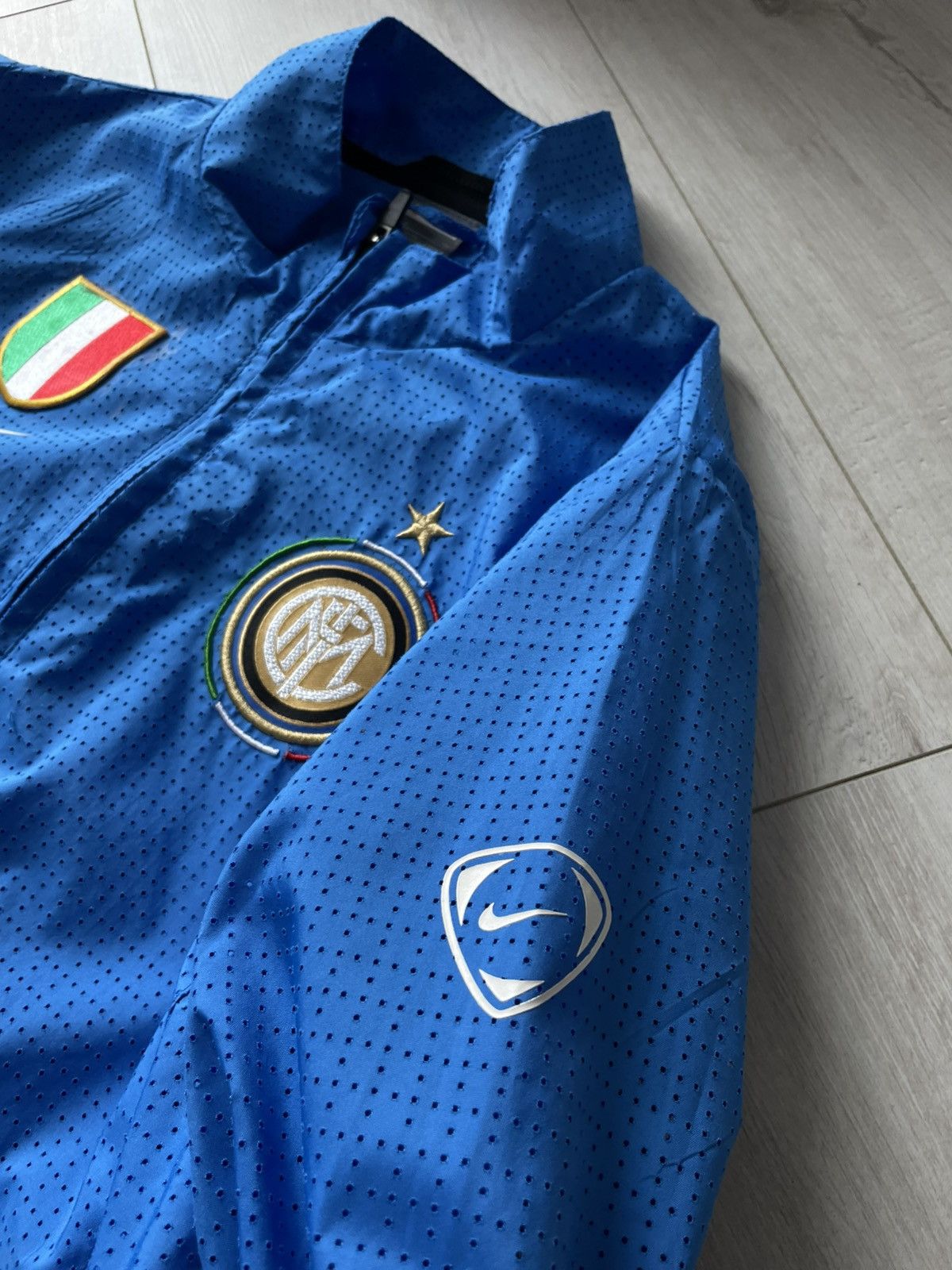 Nike Vintage Nike Inter Milan 2009/2010 Woven Warm-Up Jacket RARE Size US S / EU 44-46 / 1 - 5 Thumbnail