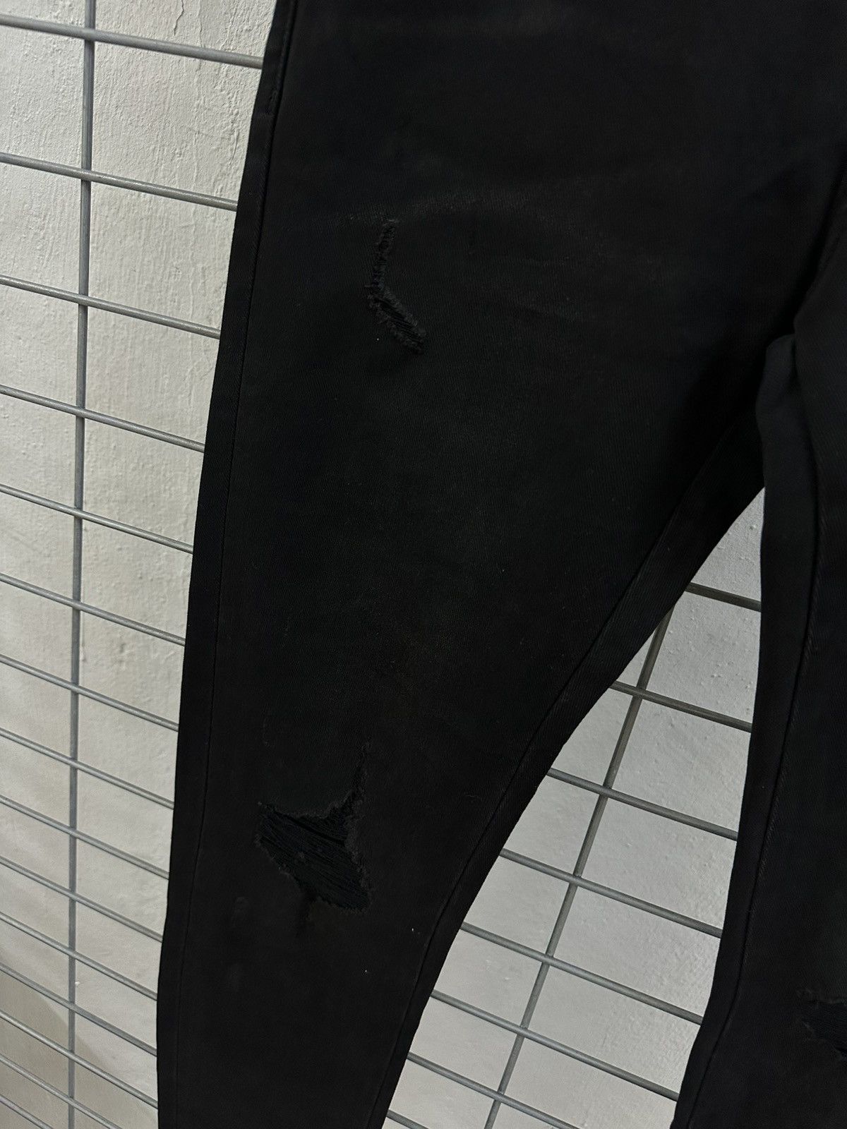 Amiri AMIRI MX1 Skinny Ripped Jeans Size 30" / US 8 / IT 44 - 6 Thumbnail