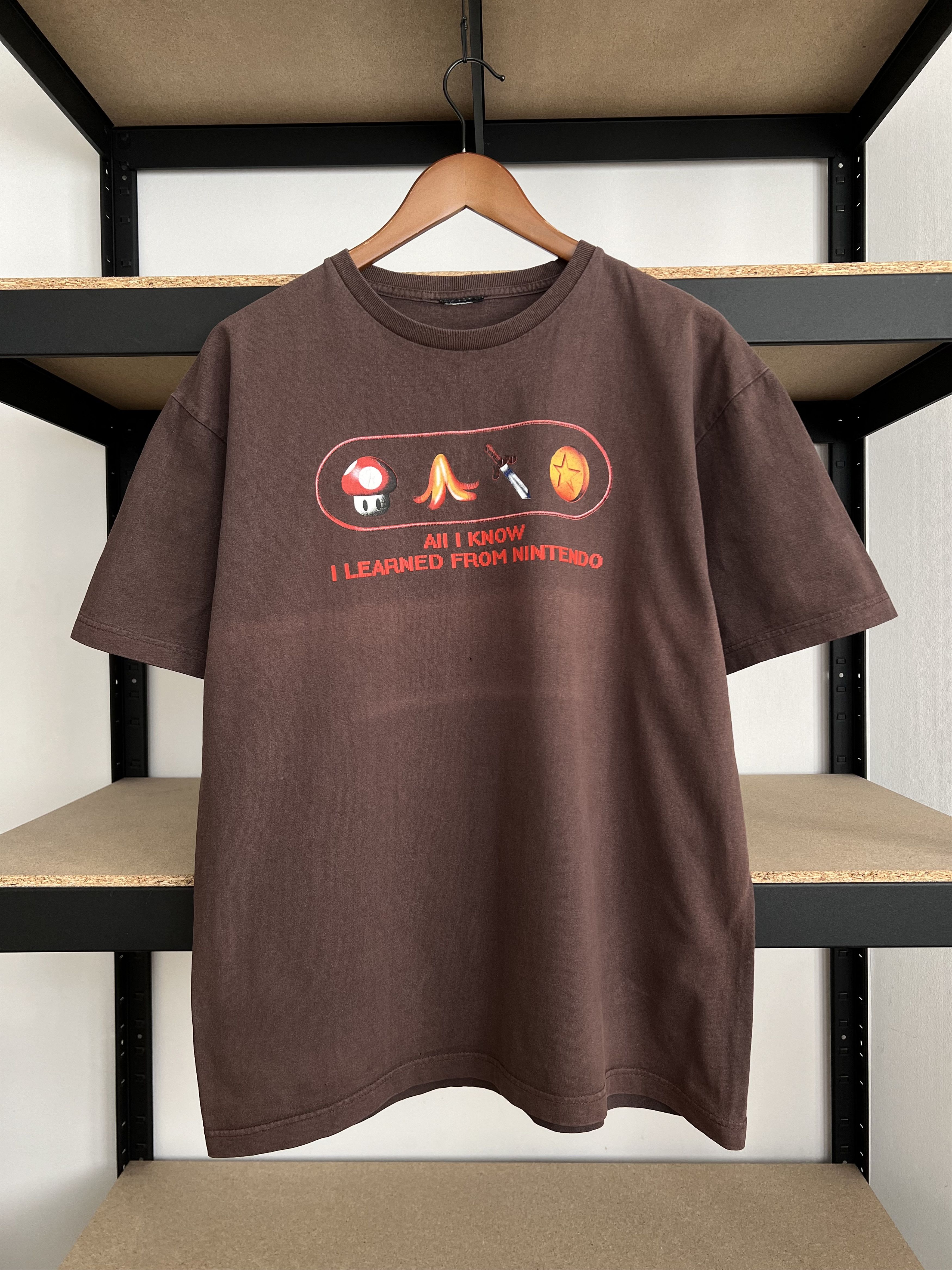 Nintendo Vintage 2000s Super Mario Bros Nintendo Brown T-shirt Size US L / EU 52-54 / 3 - 3 Thumbnail