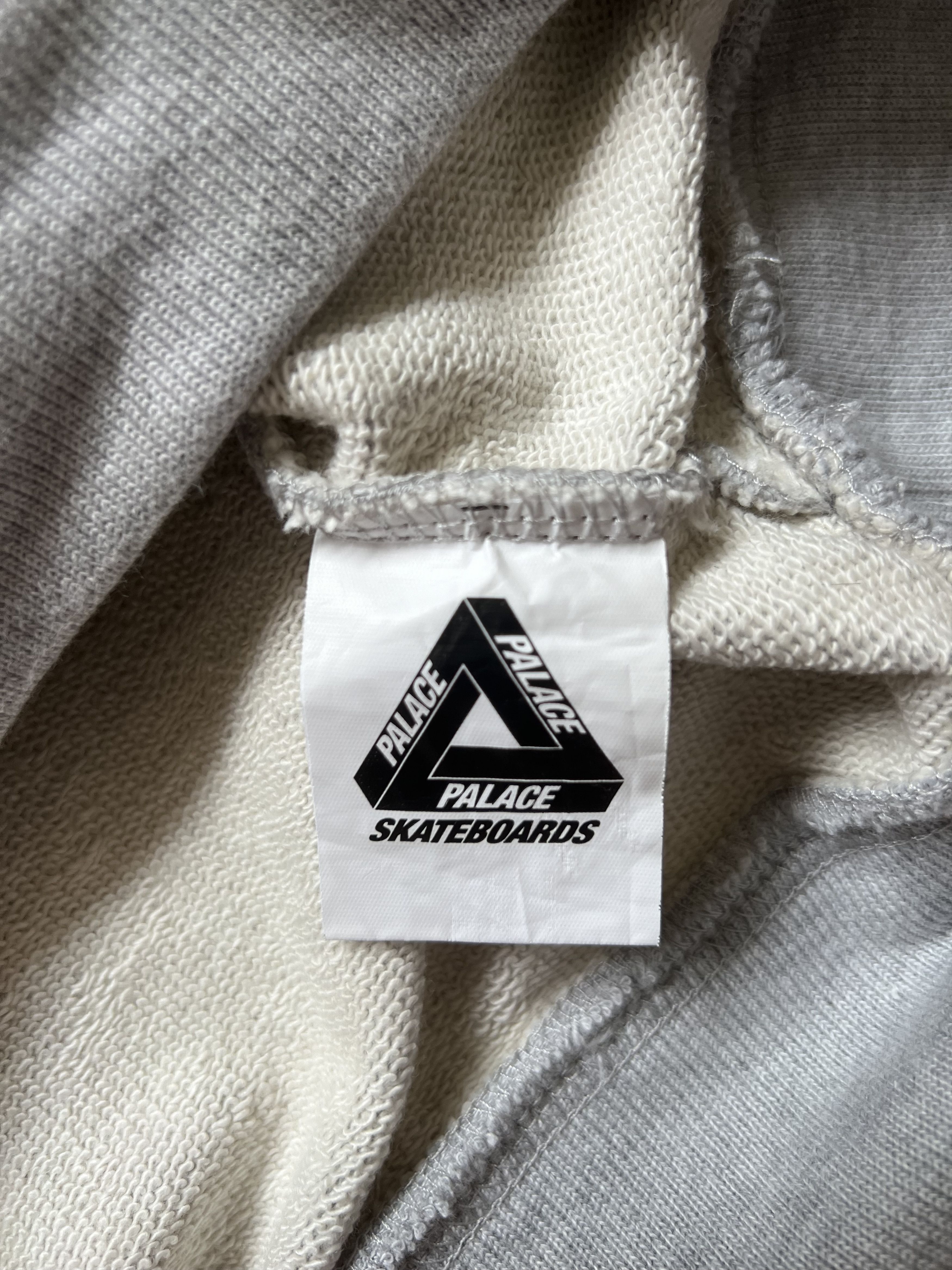 Palace 💚 2019 Palace Turf Surf Crew Grey Marl Large Size US L / EU 52-54 / 3 - 7 Thumbnail