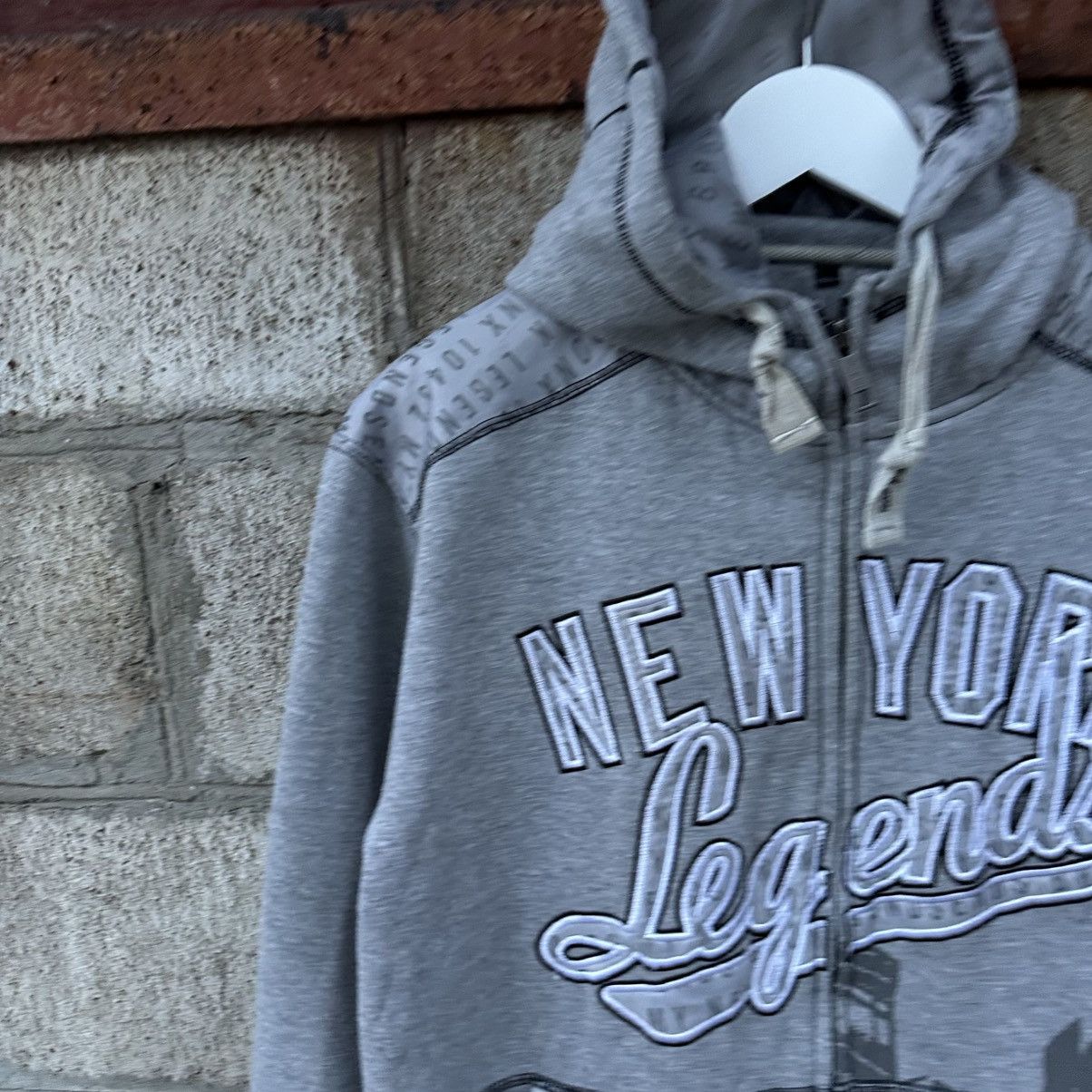 New Era Vintage New York Zip Hoodie Big Logo Y2K Size L Crazy Grunge Size US L / EU 52-54 / 3 - 6 Thumbnail