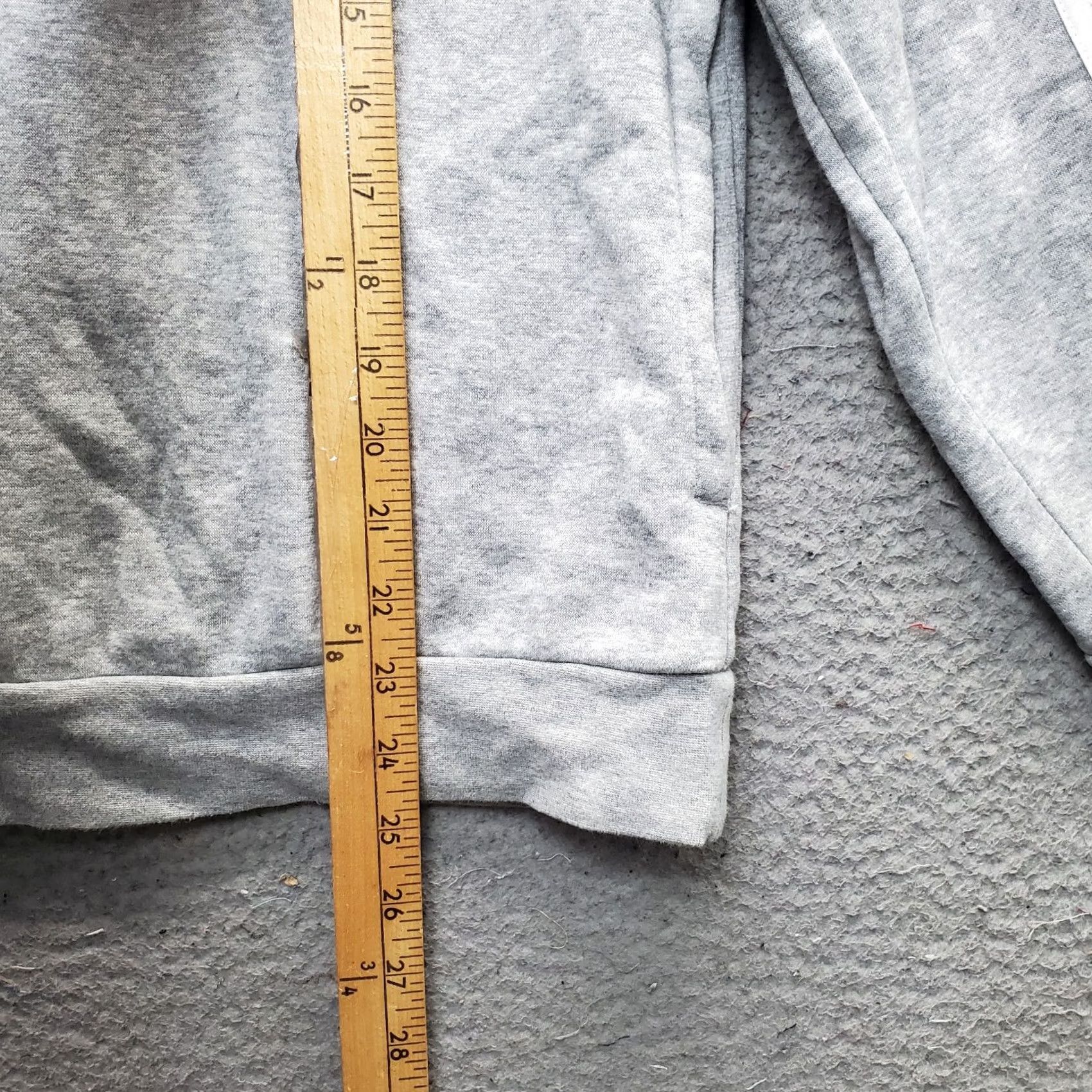 Adidas Adidas Hoodie Womens Size M Gray 2 Stripes Fleece Lined Long Sleeve Pullover Logo Size M / US 6-8 / IT 42-44 - 3 Thumbnail