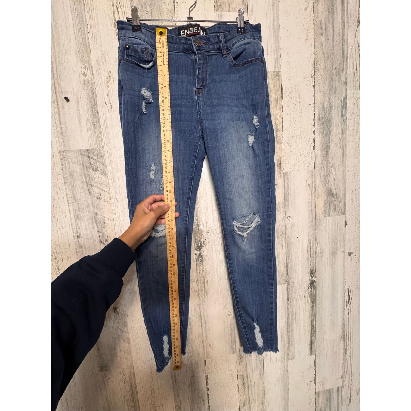 Other ENJEAN Distressed Skinny Jeans Medium Wash Size 9 Women’s Size 32" / US 10 / IT 46 - 10 Thumbnail
