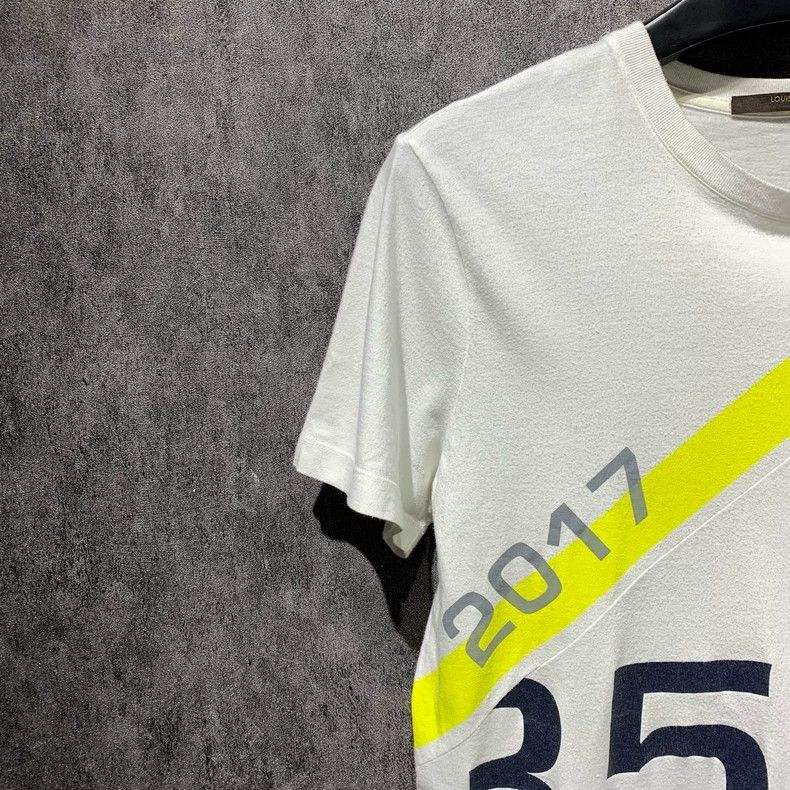 Louis Vuitton Louis Vuitton Americas Cup Short Sleeve 2501-Nextarrow Size US S / EU 44-46 / 1 - 7 Thumbnail