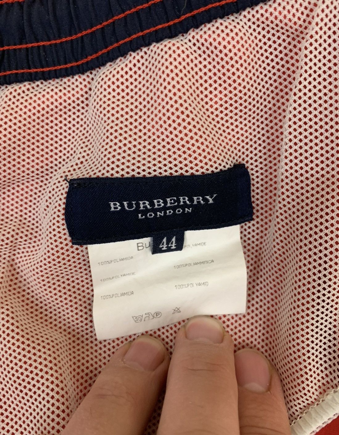 Burberry Burberry shorts size fits S Size US 32 / EU 48 - 6 Thumbnail