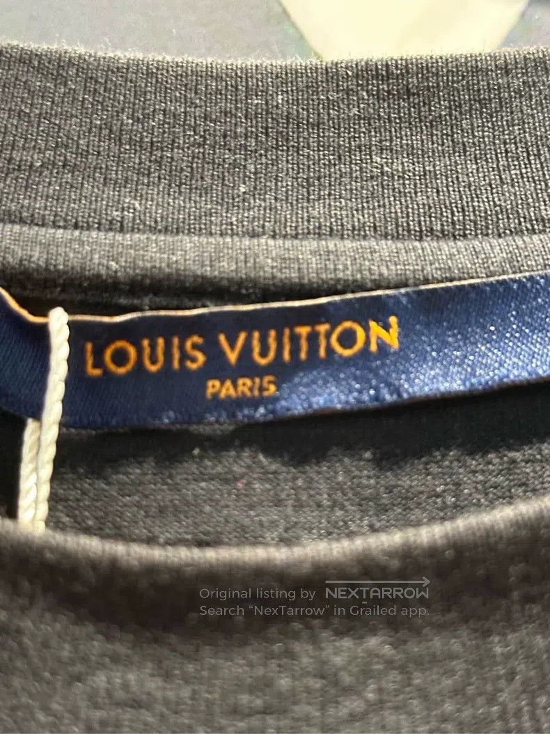Louis Vuitton Louis Vuitton Logo Solid Short Sleeve T-shirt Size US XL / EU 56 / 4 - 4 Thumbnail