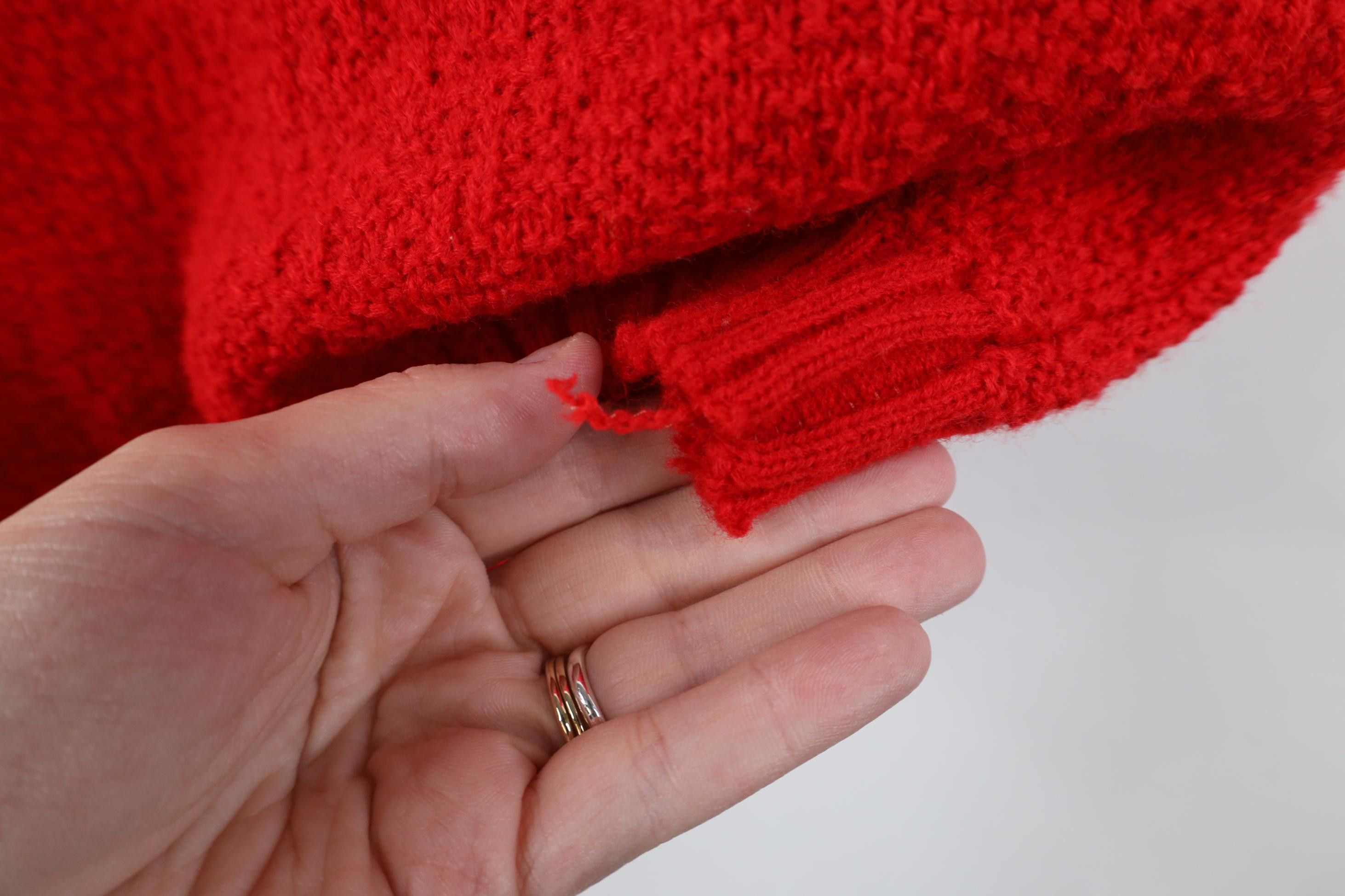 Vintage Vintage 70s 80s Dolman Sleeve Knit Sweater Vest Red USA Size M / US 6-8 / IT 42-44 - 5 Thumbnail