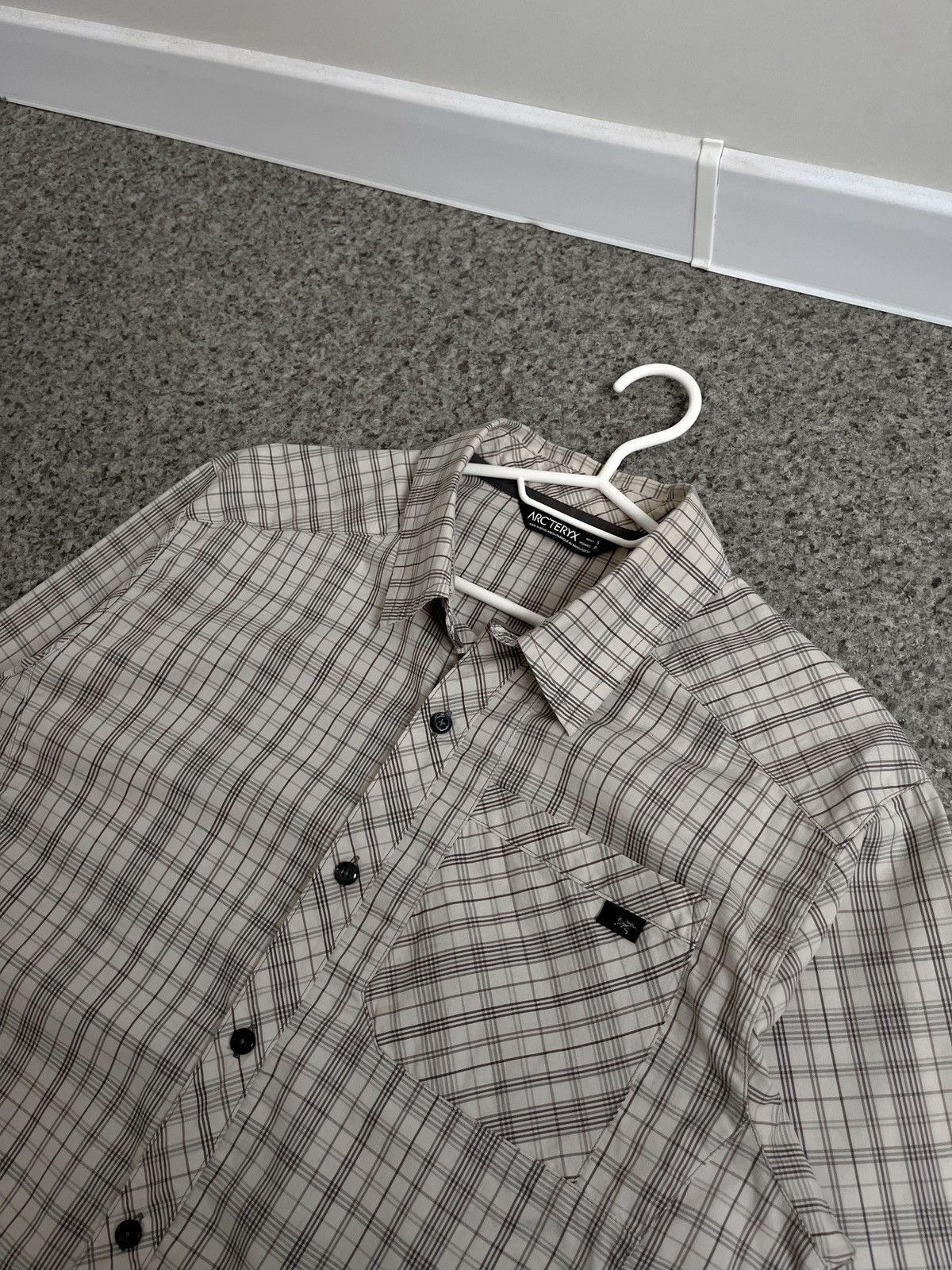 Arc'teryx Arc’teryx button up mens shirt sz S Size US S / EU 44-46 / 1 - 2 Thumbnail