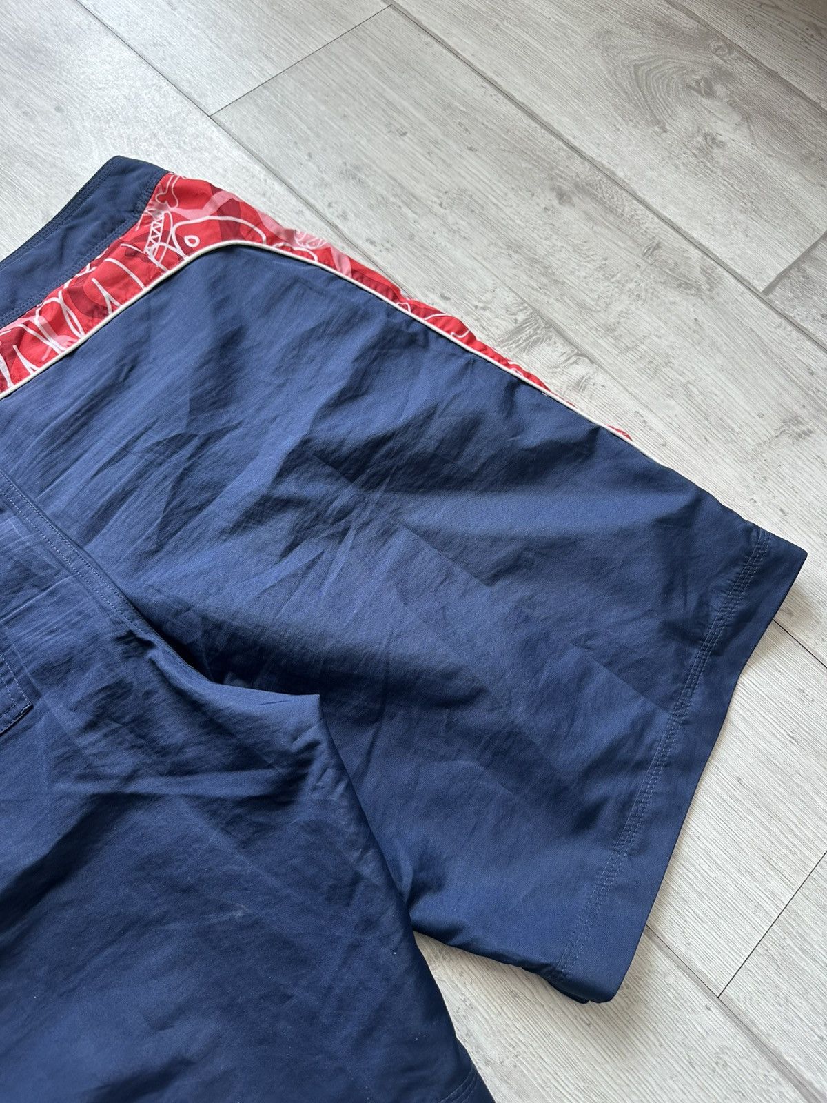 Nike Vintage 90s Nike Swim Shorts Streetwear Size US 33 - 10 Thumbnail