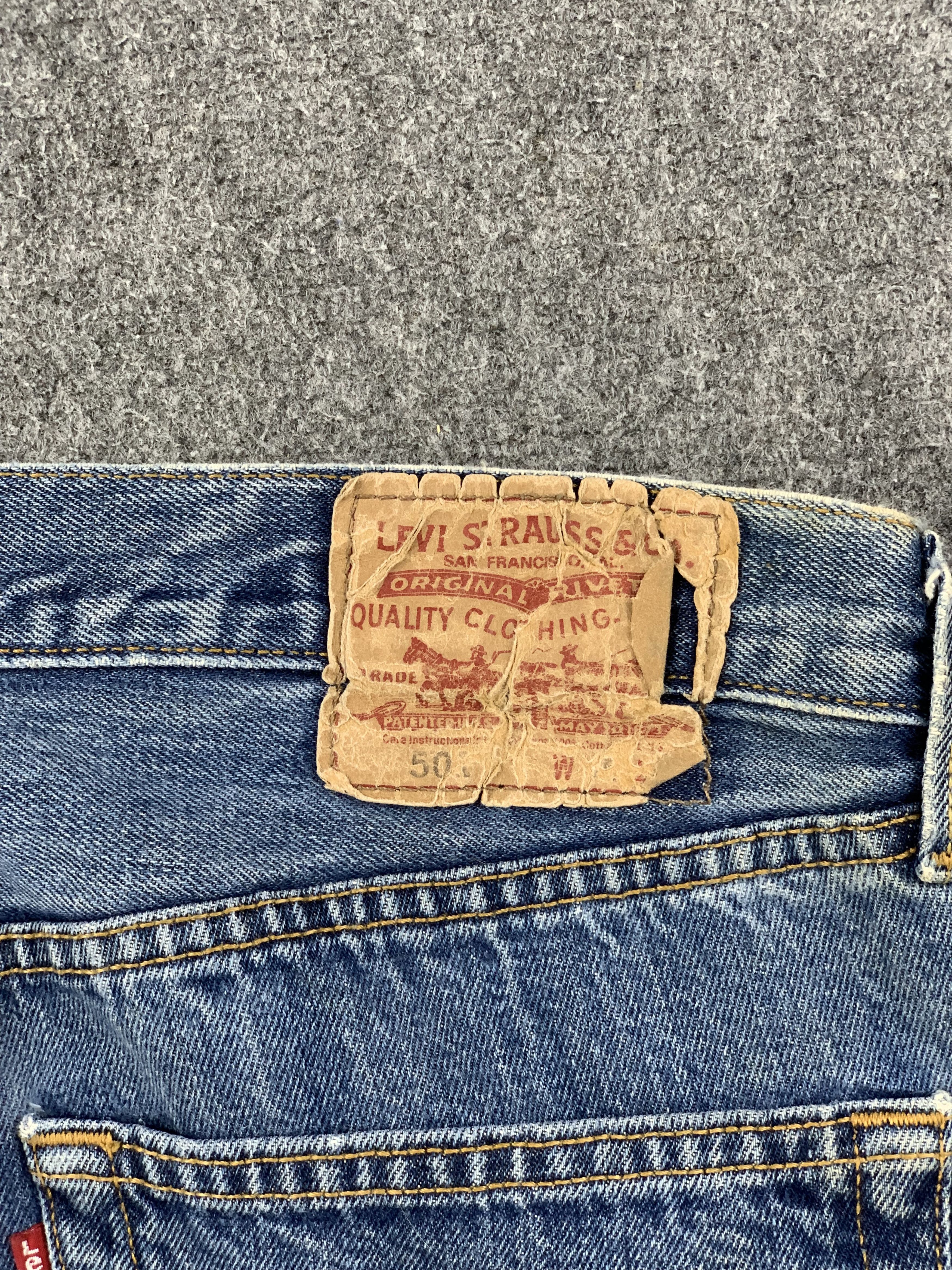 Levi's Vintage Levis 501 Faded Blue Jeans DP2203 Size US 36 / EU 52 - 5 Thumbnail