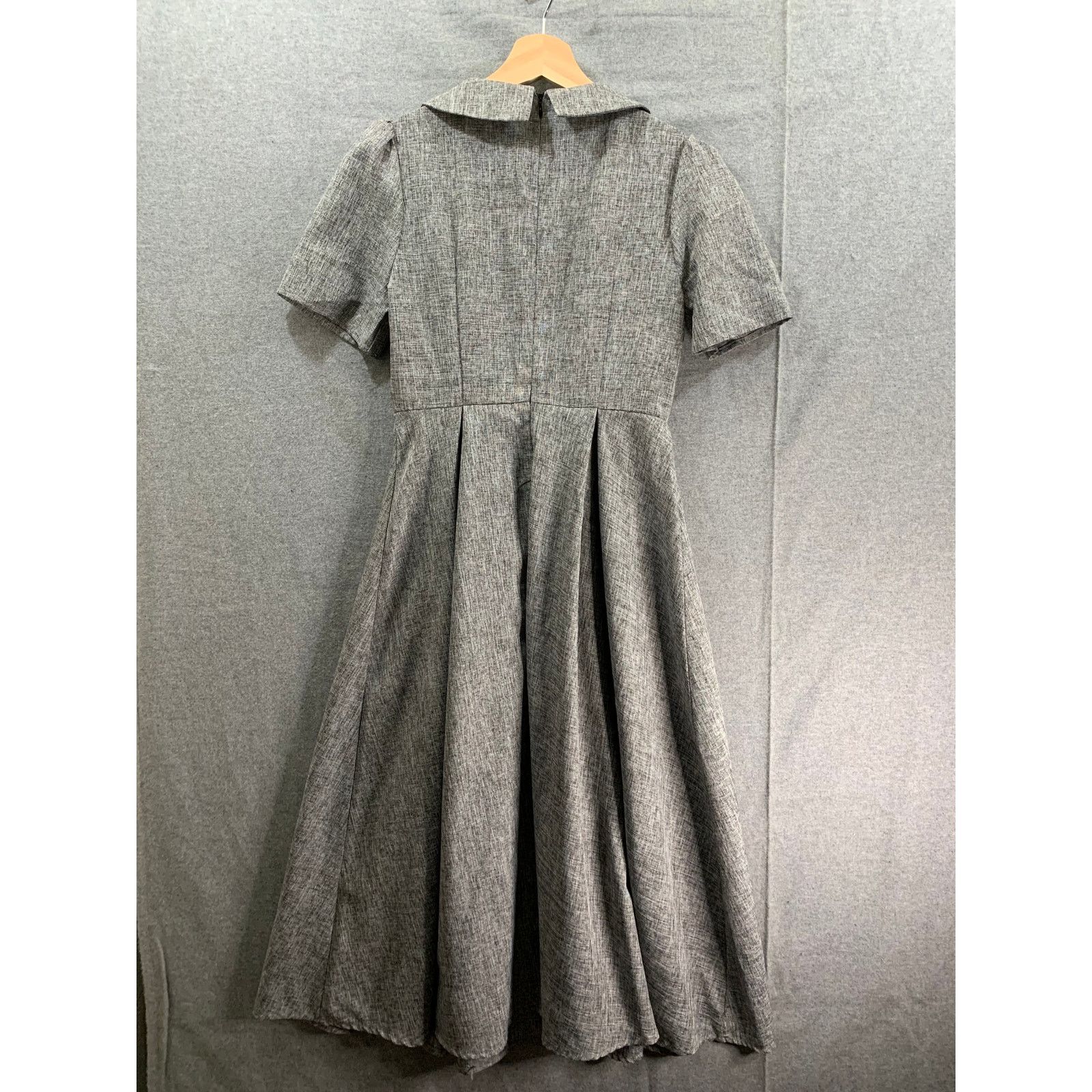 Shein SHEIN Mini Dress Women Size XS Gray Cute Knee length Dress Size XS / US 0-2 / IT 36-38 - 2 Thumbnail