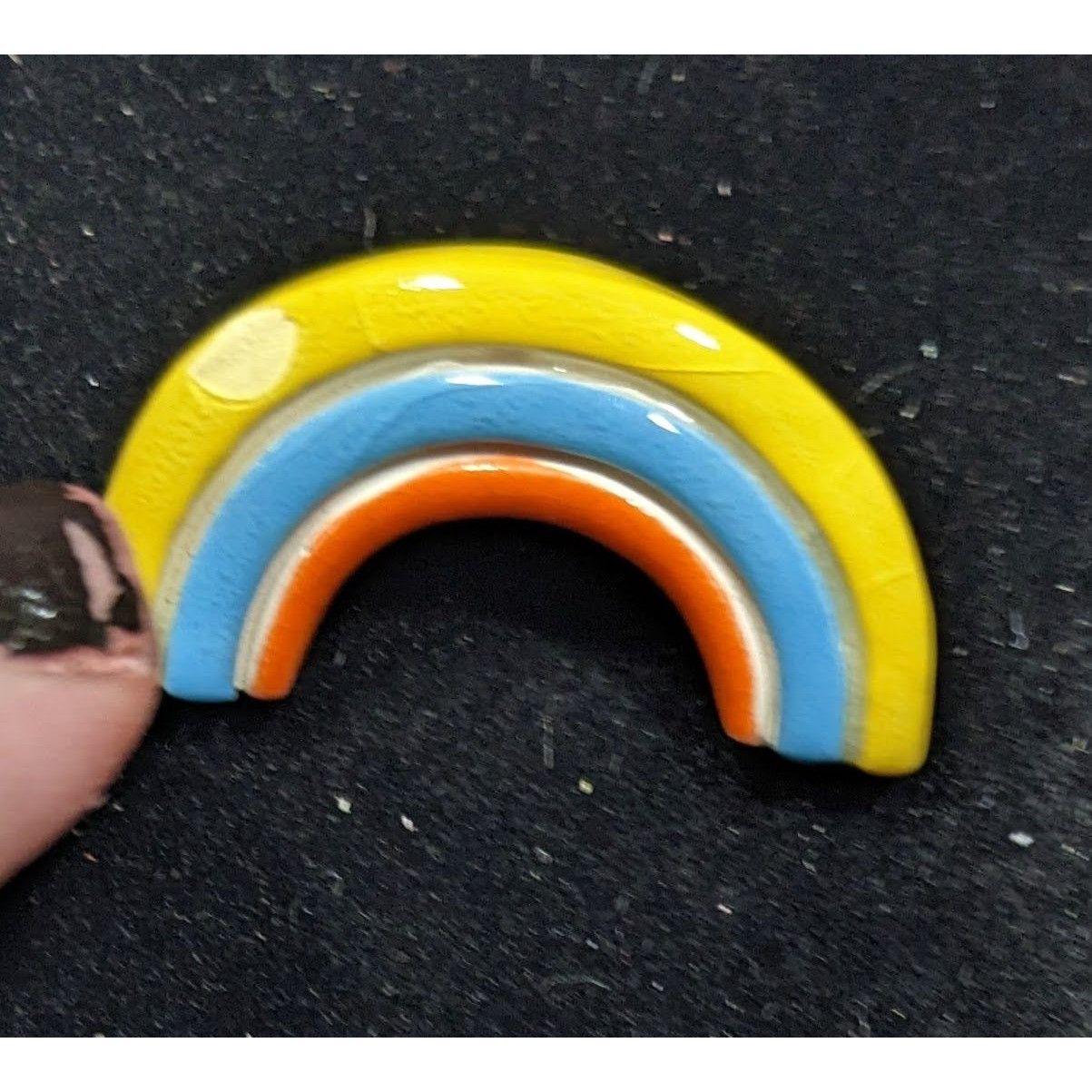 Other Vintage Rainbow Ceramic Brooch With Glaze Finish Size ONE SIZE - 2 Thumbnail