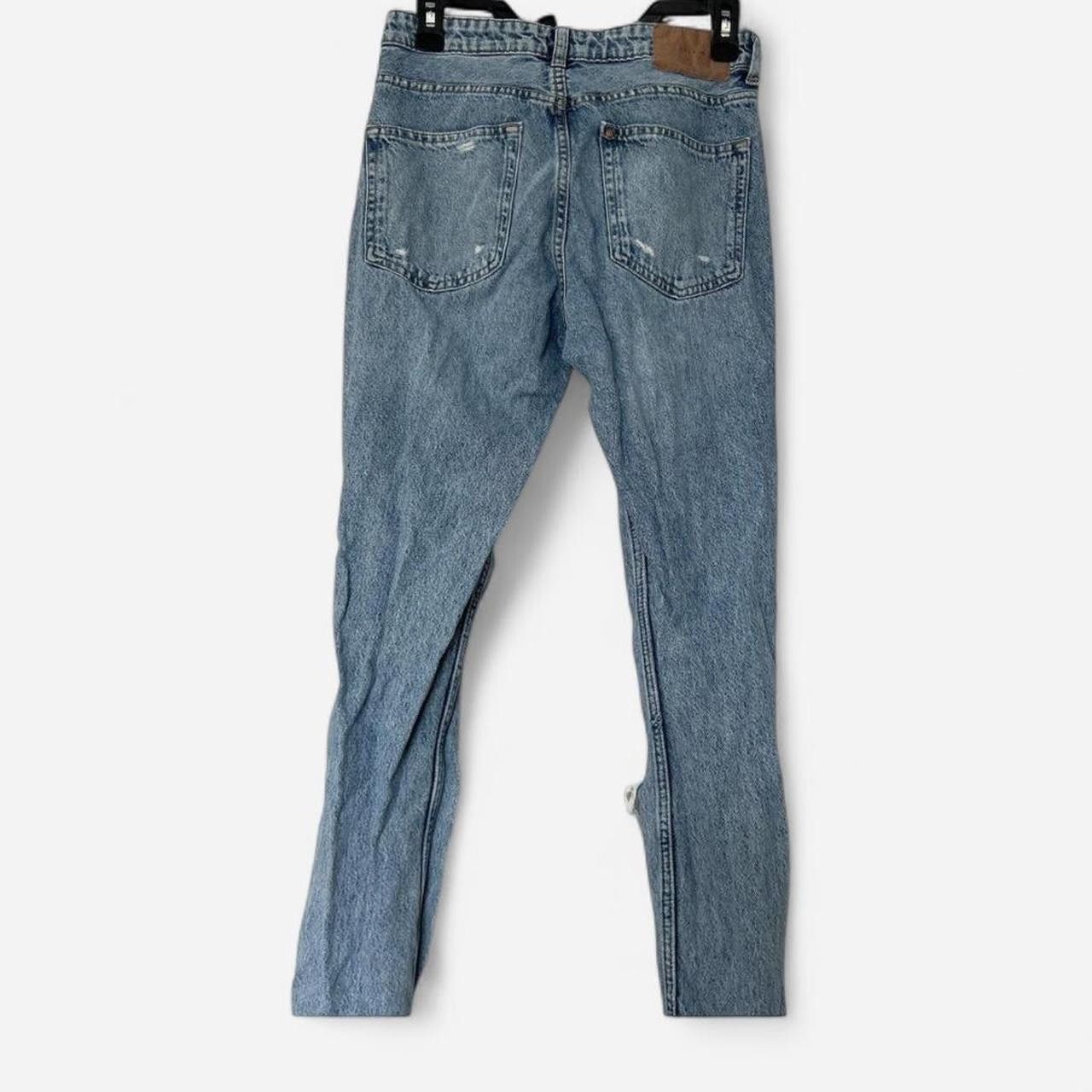 Forever 21 H&M Light Wash Ripped Jeans Low Rise Size 29" - 2 Thumbnail