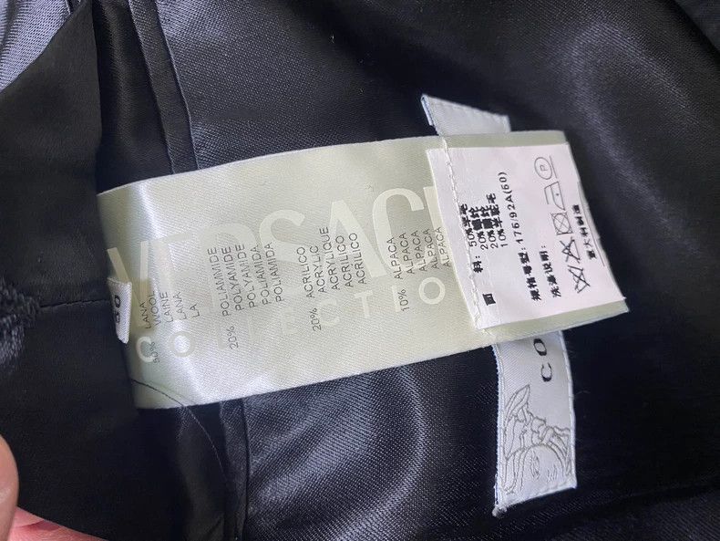 Versace Versace Autumn and winter black coats Size US L / EU 52-54 / 3 - 4 Thumbnail