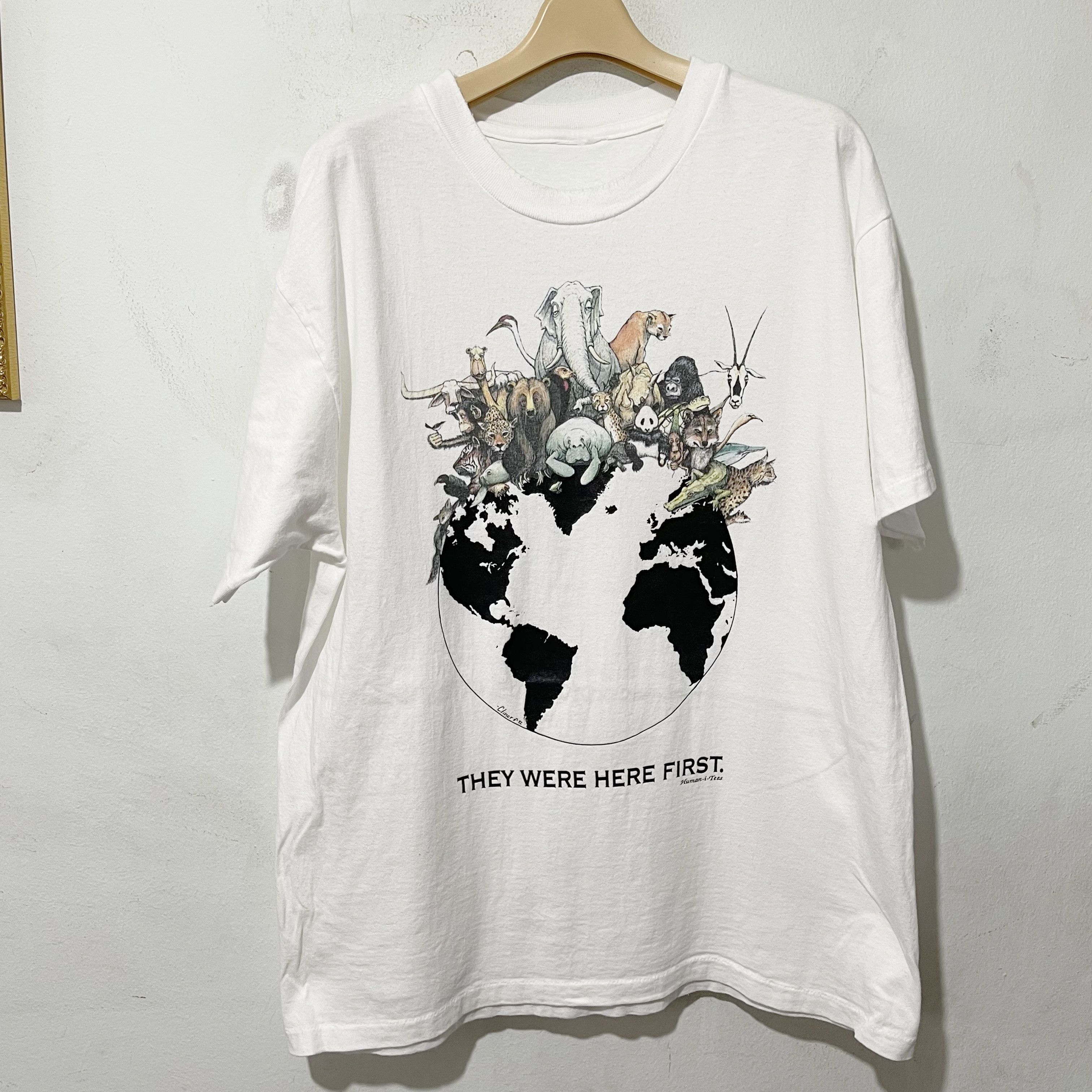 Vintage Vintage 90s They Were Here First Earth Wildlife T-Shirt Size US L / EU 52-54 / 3 - 1 Thumbnail