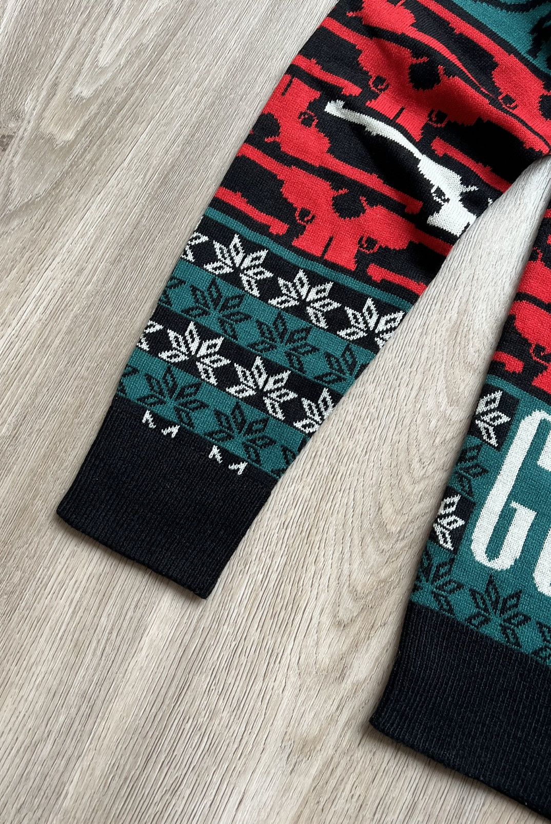 Guns N' Roses Guns N Roses 2018 Merry Fucking Christmas Knit Sweater Size US S / EU 44-46 / 1 - 2 Thumbnail