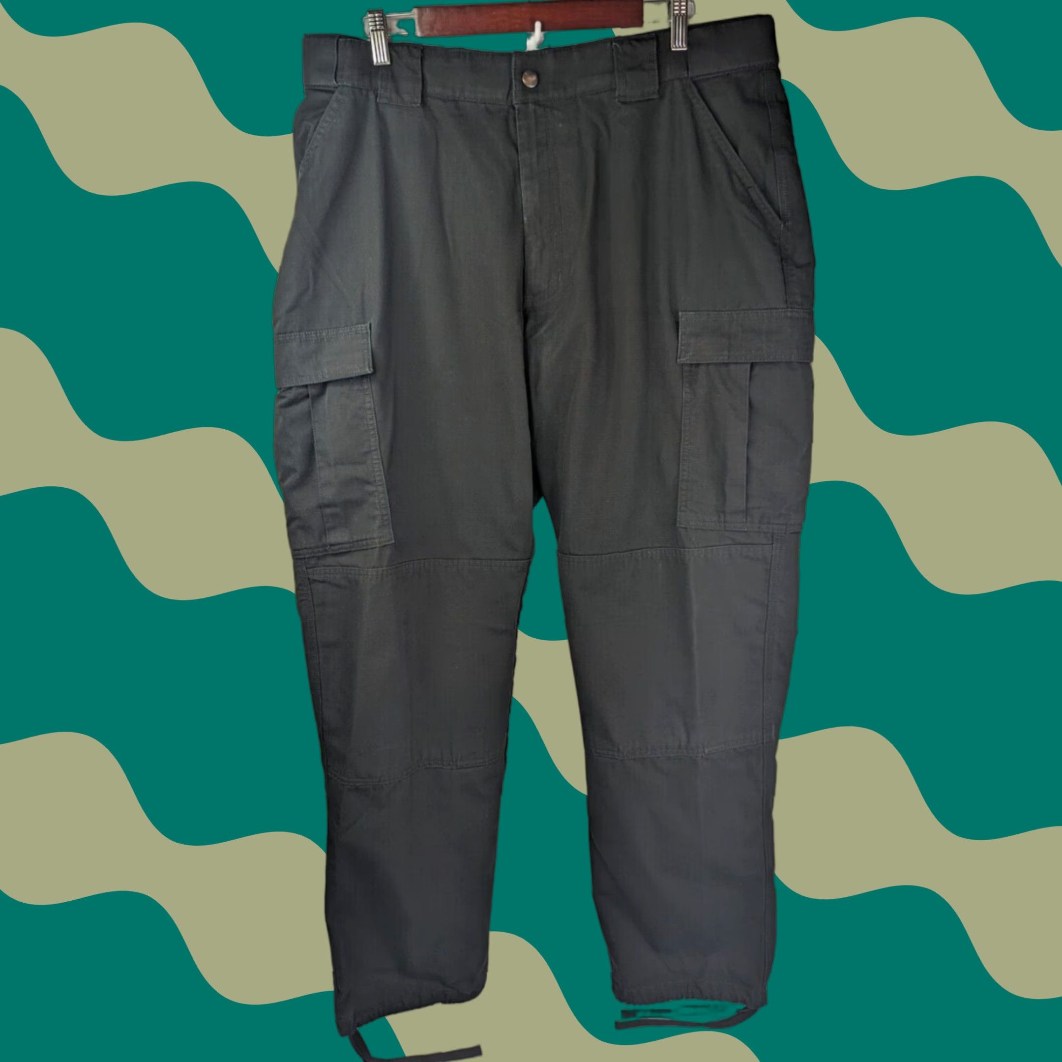 Vintage 5.11 Tactical Men's TDU Adjustable Work Ripstop Pants 74003 Black XL Long Cargo Straight Inseam 34 Mens Size US 36 / EU 52 - 1 Thumbnail