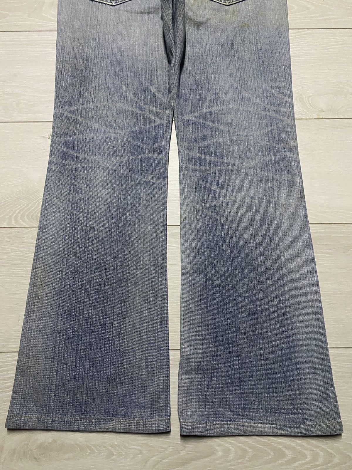 Edwin Excluxive Vintage Edwin Washed Distressed Flare Jeans Size US 33 - 6 Thumbnail