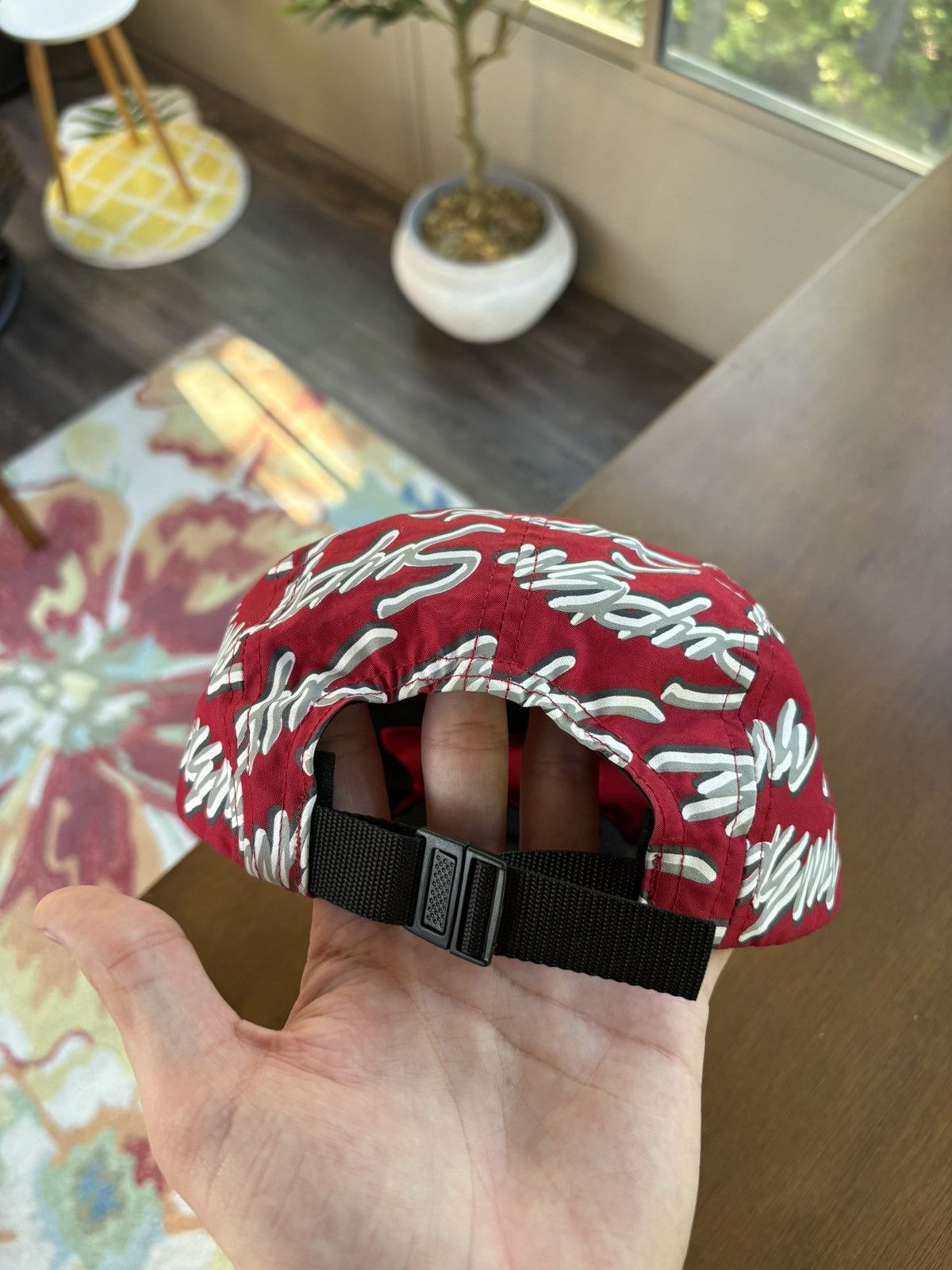 Supreme Supreme Signature Script Camp Cap SS19 Red Size ONE SIZE - 2 Thumbnail