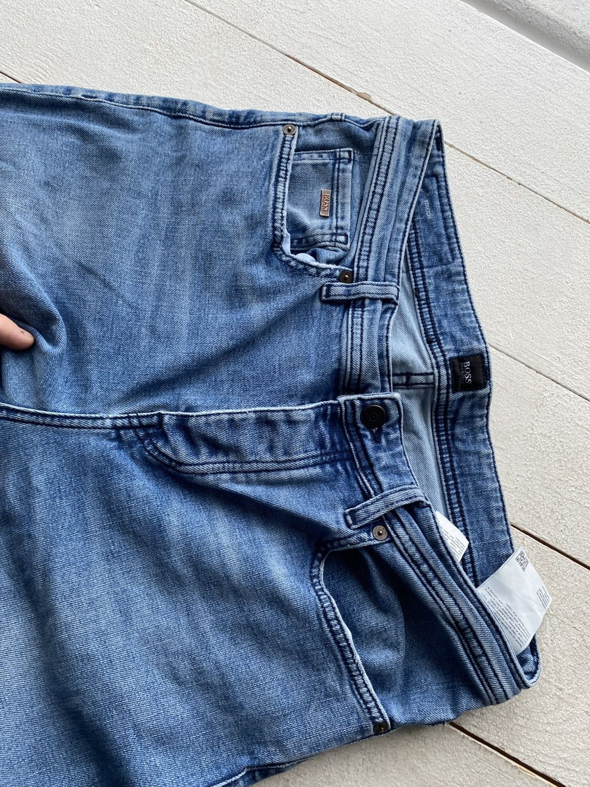 Hugo Boss 00s BOSS Hugo Boss Slim Fit Blue Jeans Light Wash Denim Size US 32 / EU 48 - 3 Thumbnail
