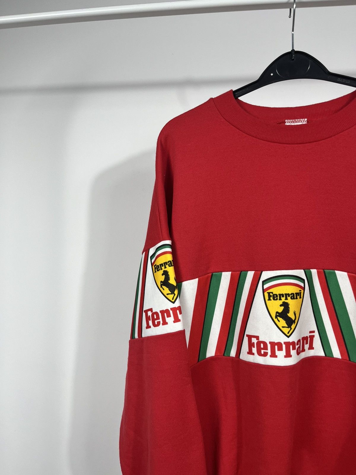 Ferrari Vintage Ferrari red crewneck sweatshirt XL Italy racing logo Size US XL / EU 56 / 4 - 3 Thumbnail