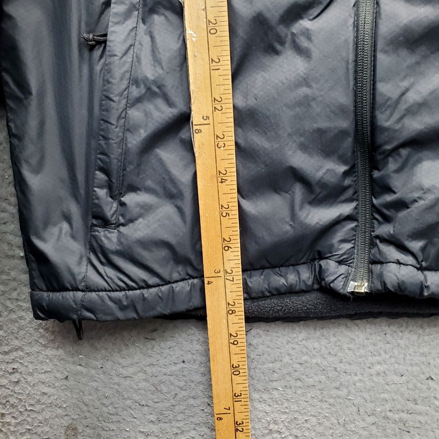 Vintage Columbia Windbreaker Jacket Mens Small Black Fleece Lined Adjustable Drawcord Hem Zip Full Zip Size US S / EU 44-46 / 1 - 3 Thumbnail