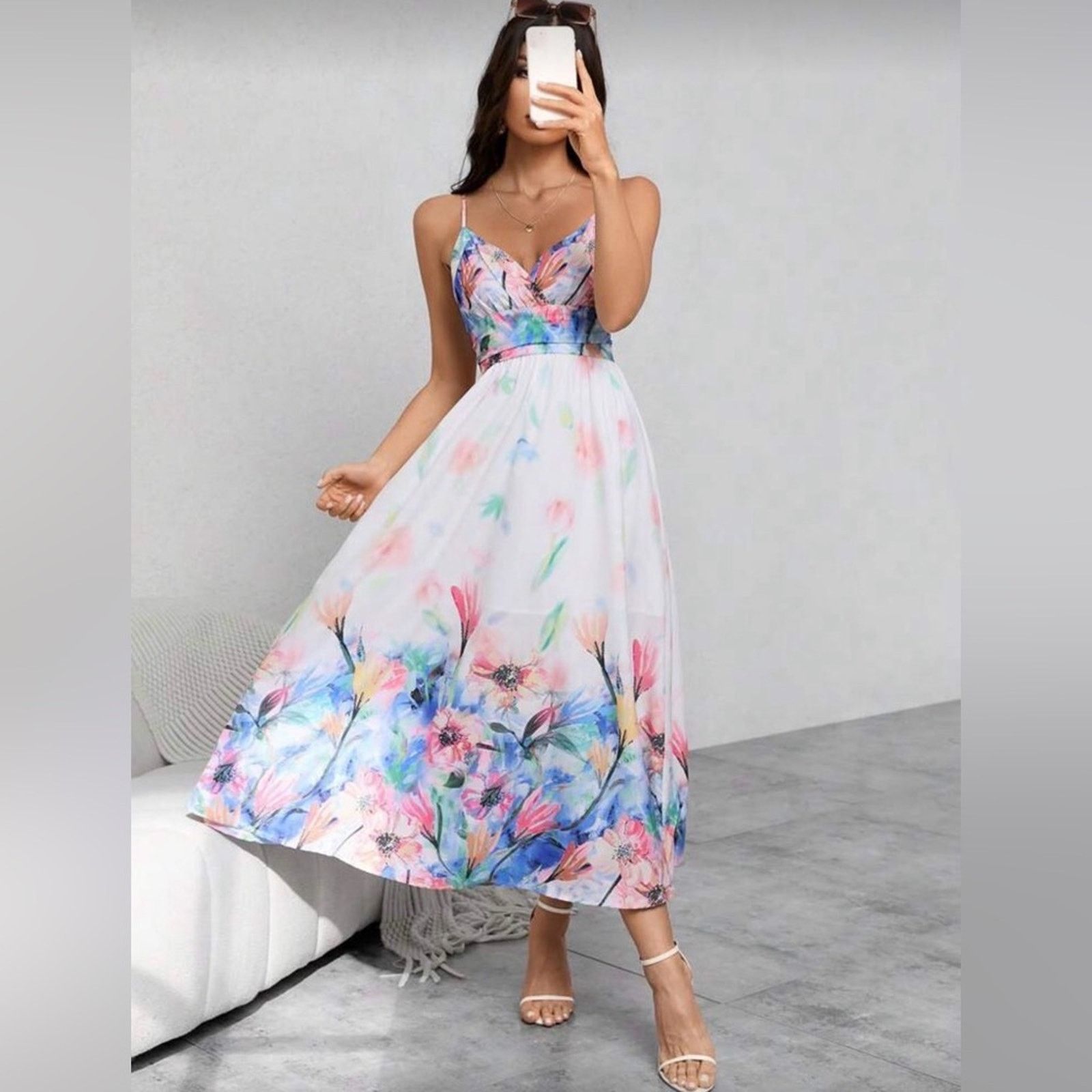 New Chic Multicolor Floral Maxi Dress size S