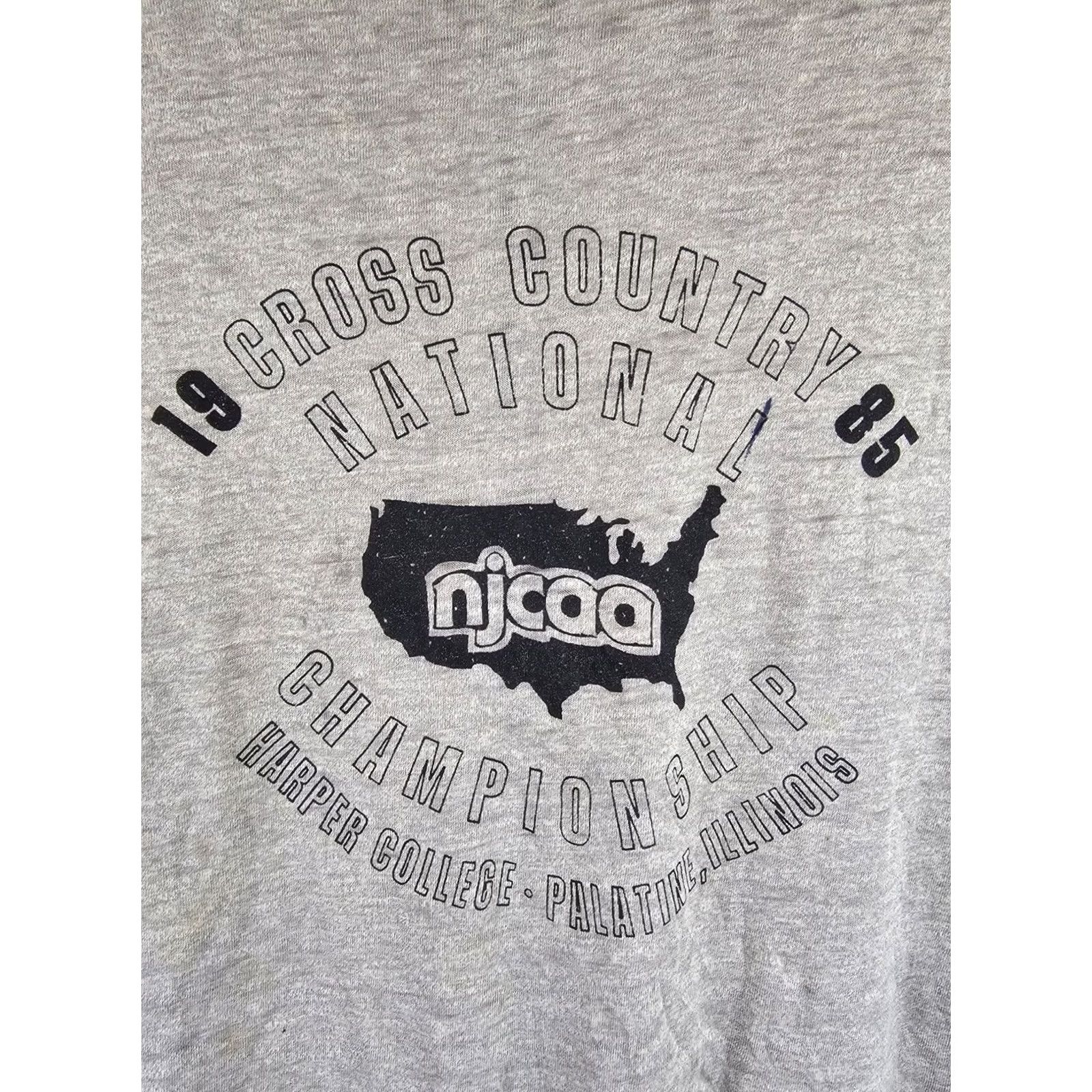Vintage VINTAGE CROSS COUNTRY NATIONAL SUPER PAPER THIN TINGER T-SHIRT SZ LARGE Shirt Mens Vest? Size US L / EU 52-54 / 3 - 2 Thumbnail