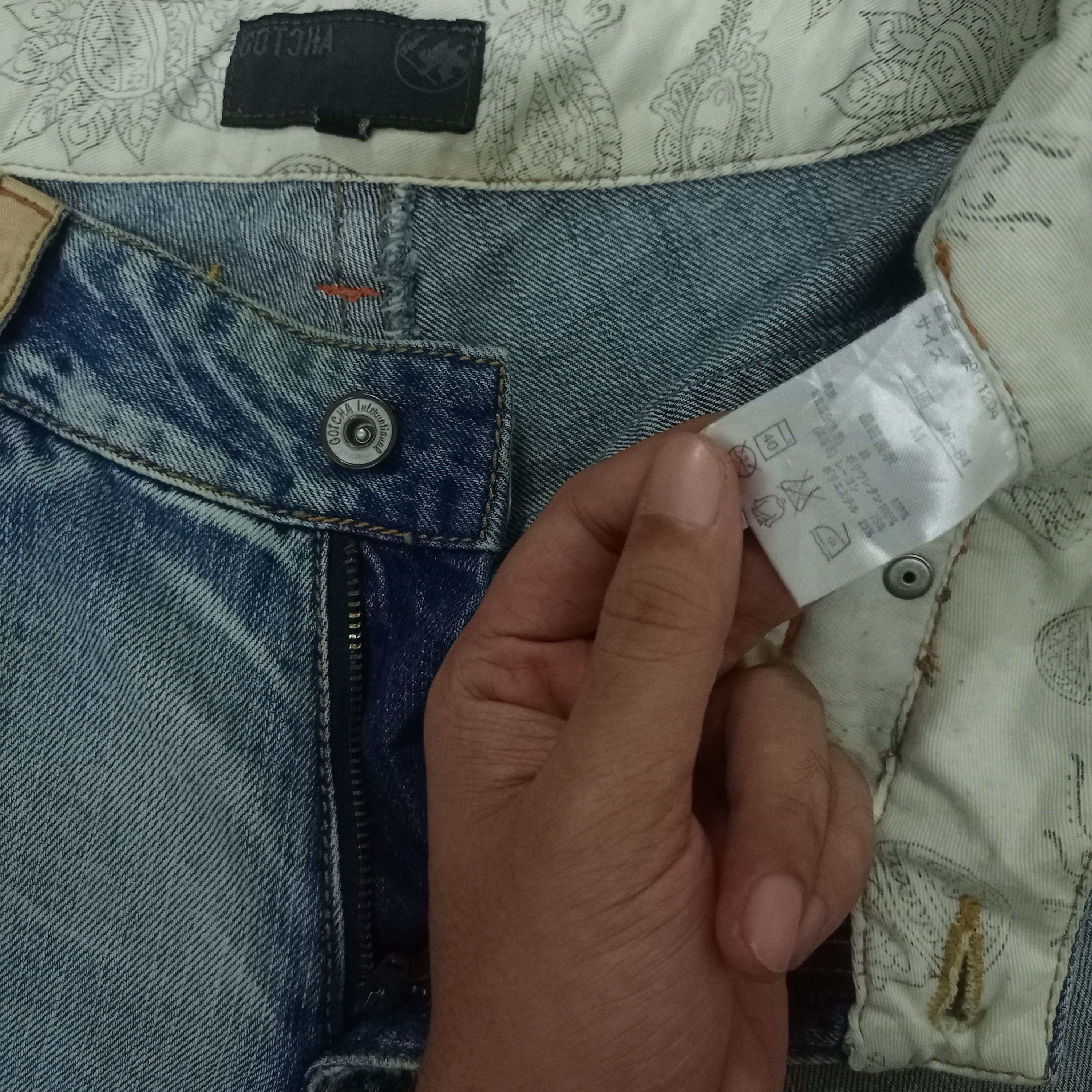Gotcha × Japanese Brand Vintage Japanese Gotcha Distressed Spiral Baggy Jeans Size US 31 - 3 Thumbnail
