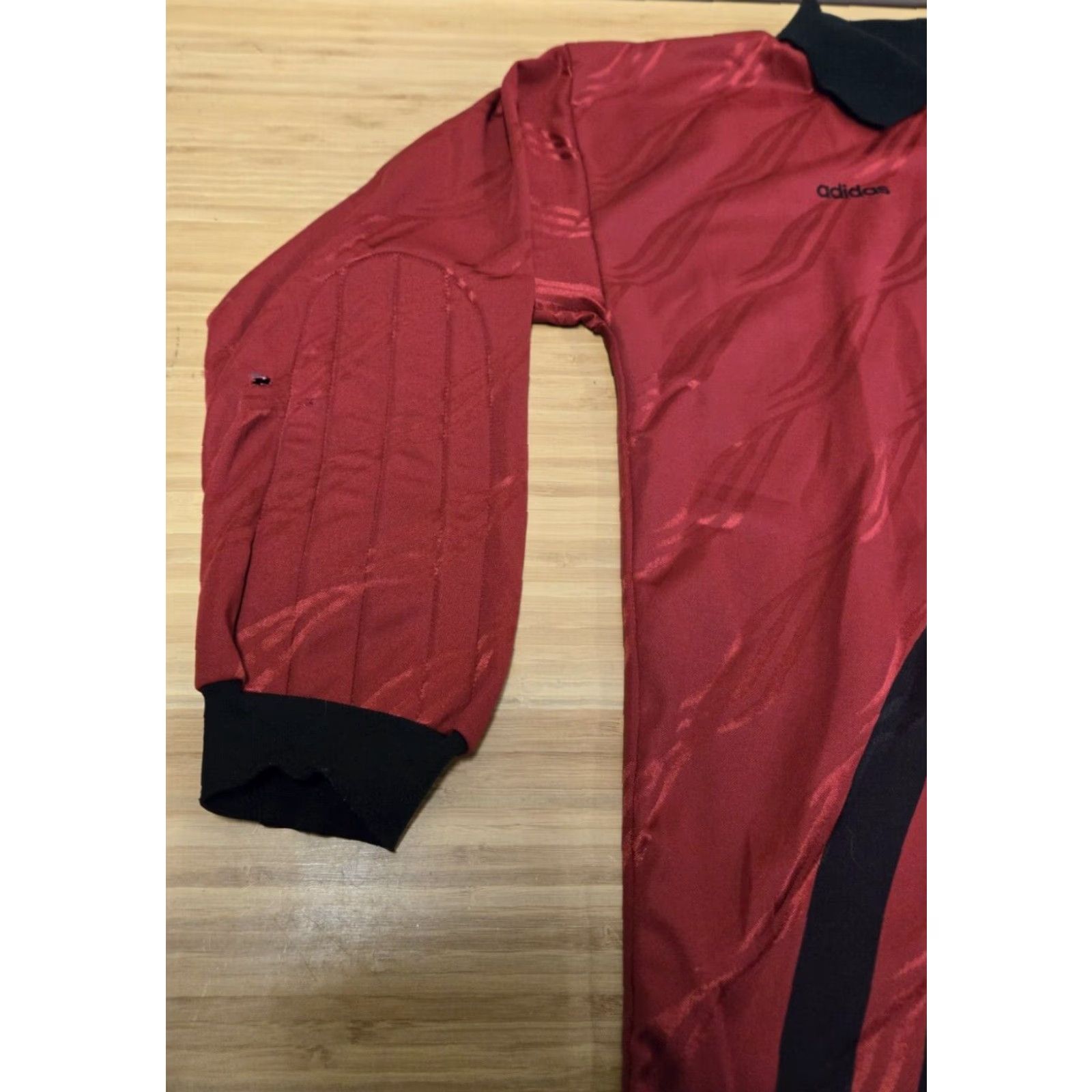 Adidas VINTAGE adidas Soccer Shirt Men M Red 90s Jersey Football Football Mens Medium Adidas Shirt Size US M / EU 48-50 / 2 - 4 Thumbnail