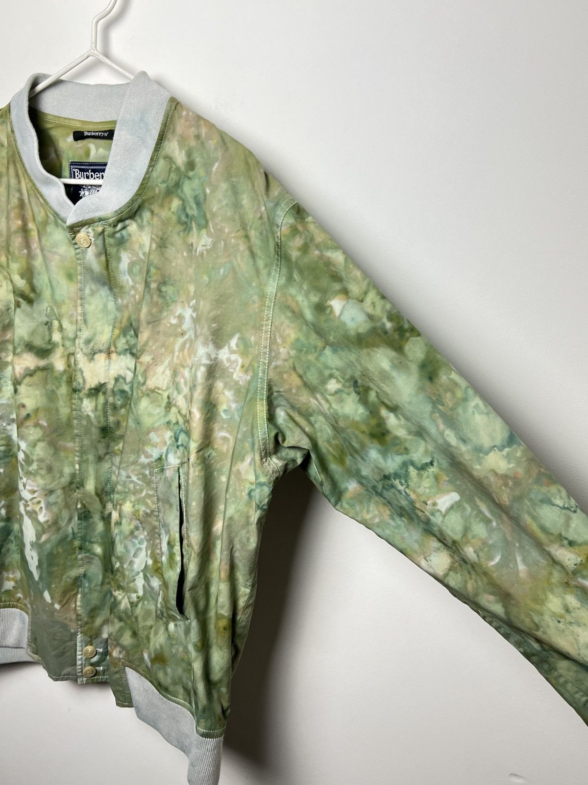 Burberry burberry camo bomber 1/1 90s y2k tie dye m-l Size US L / EU 52-54 / 3 - 6 Thumbnail