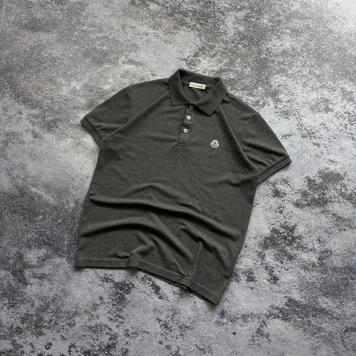 Moncler Vintage Moncler 00s Style Basic Classic Polo Size M Size US M / EU 48-50 / 2 - 1 Thumbnail