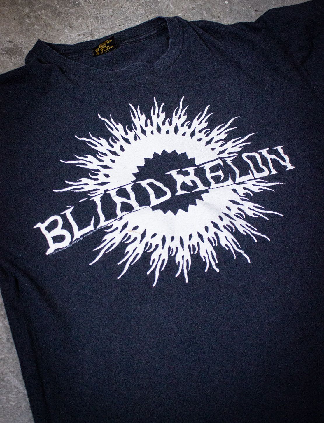 Band Tees Vintage Blind Melon Sun Logo Concert T Shirt 1993 Size US XL / EU 56 / 4 - 2 Thumbnail