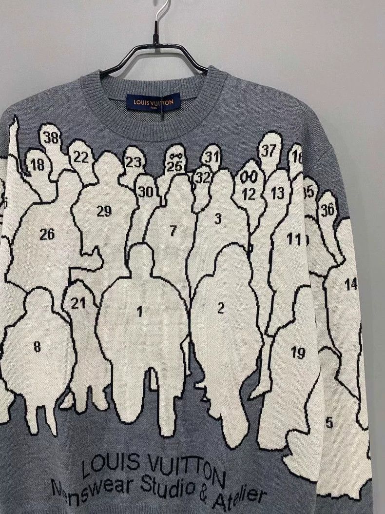 Louis Vuitton Louis Vuitton Digital headshot bullet screen wool sweater Size US S / EU 44-46 / 1 - 2 Thumbnail