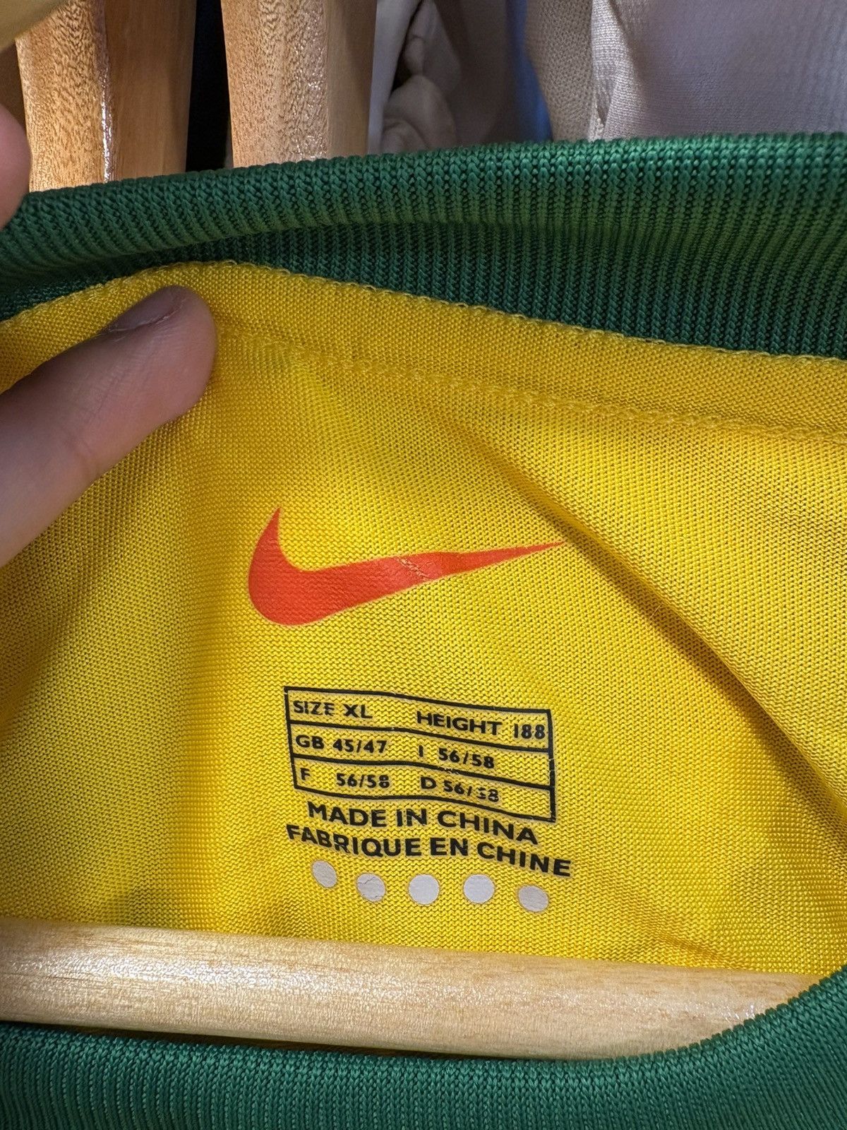 Nike Vinrtage 2000-2002BrazilConfederationFootballHomeKitRONALDO9 Size US XL / EU 56 / 4 - 4 Thumbnail