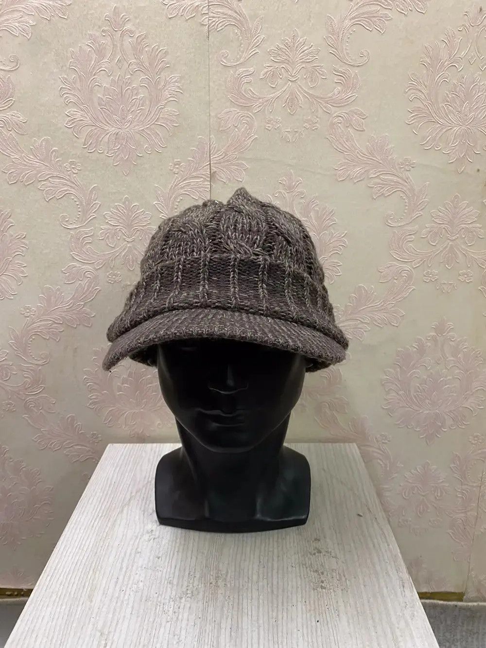 Japanese Brand Rare Design Knit Visor Beanie Hat Size ONE SIZE - 3 Thumbnail