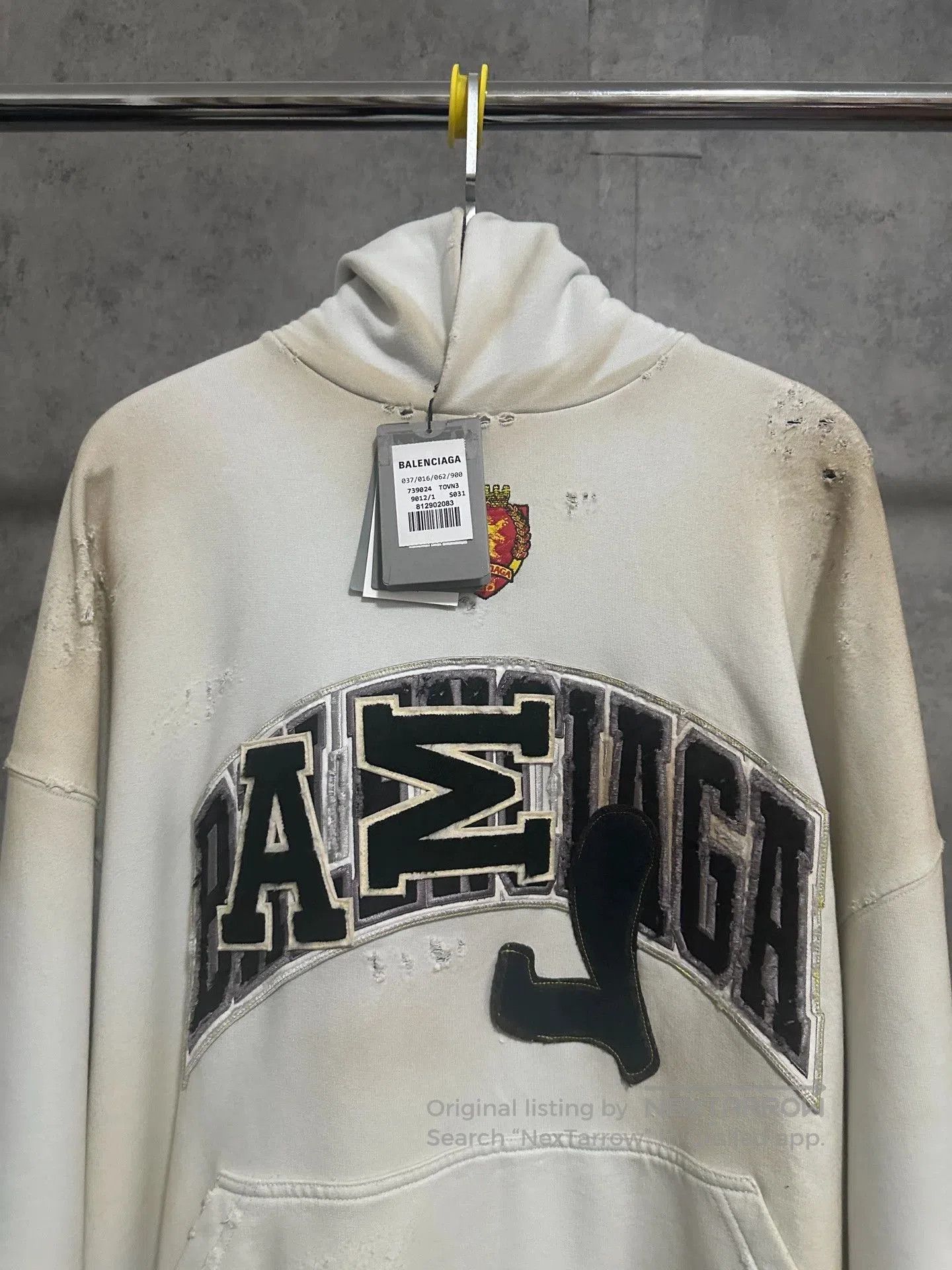 Balenciaga Balenciaga Manchester United Distressed Hoodie. Size US XL / EU 56 / 4 - 2 Thumbnail