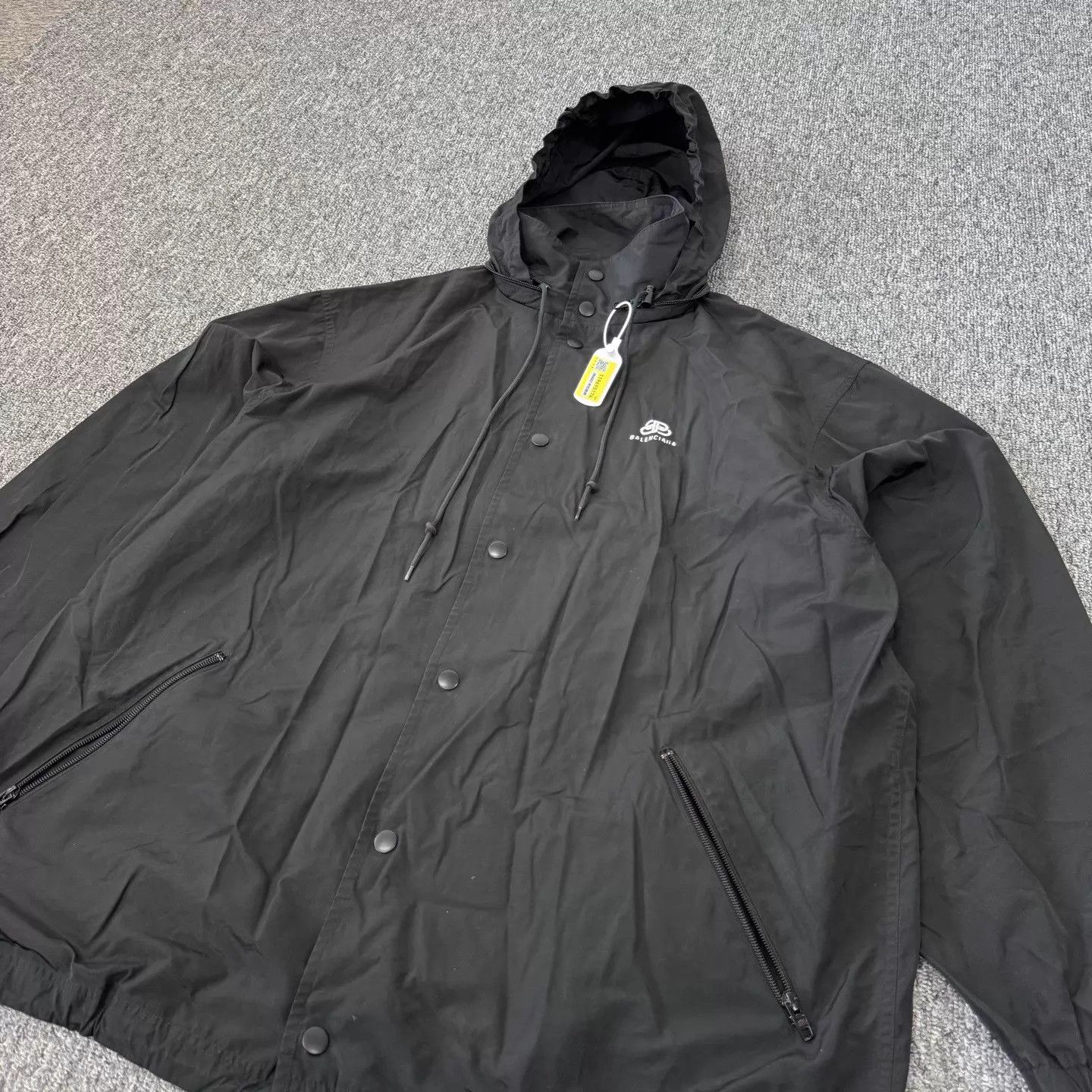 Balenciaga Balenciaga Double B Logo Hooded Jacket 46 99 New Size US S / EU 44-46 / 1 - 3 Thumbnail