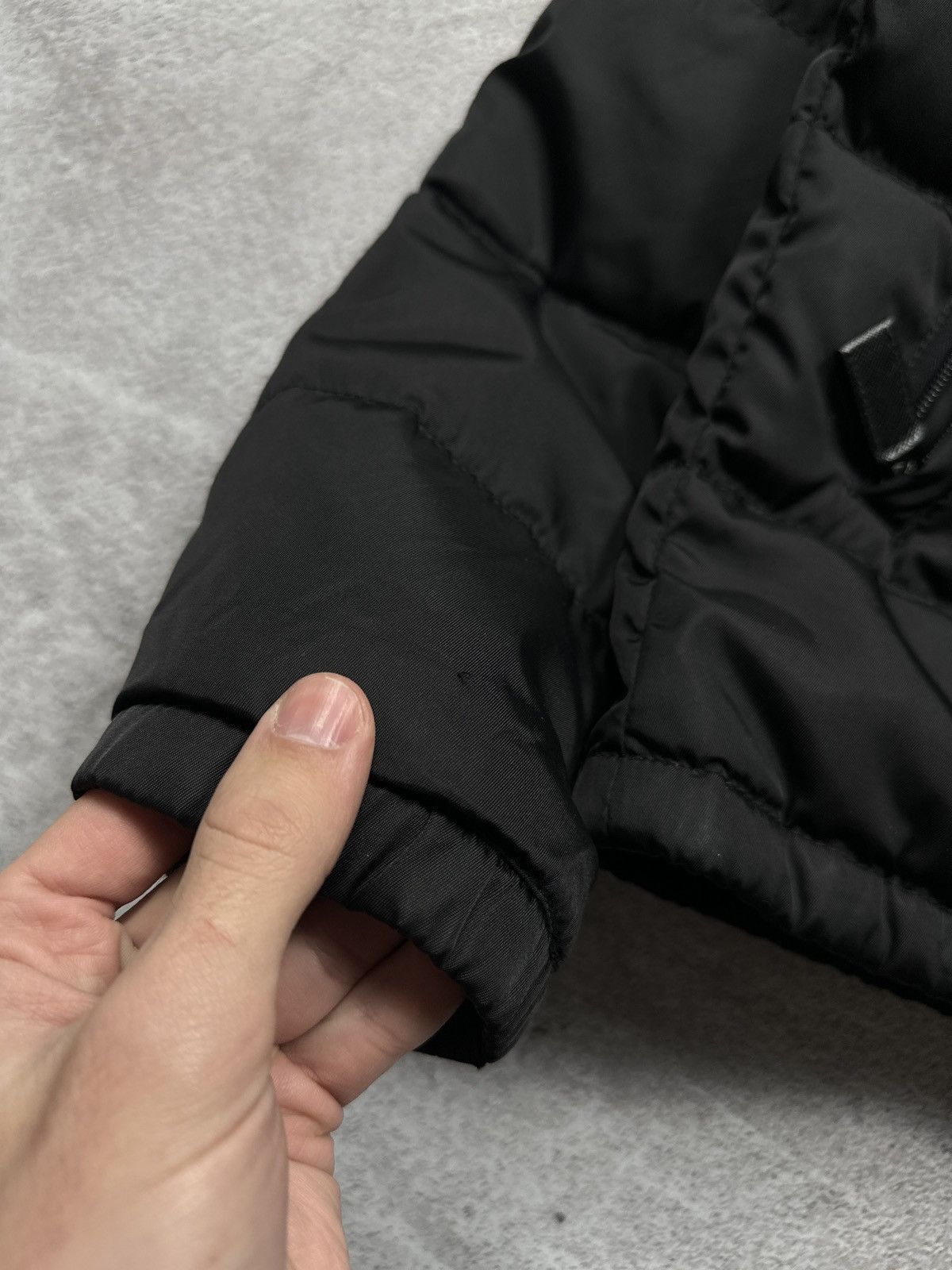 Prada Vintage Prada Gabardine Mainline Nylon Puffer Down Jacket Size US M / EU 48-50 / 2 - 24 Thumbnail