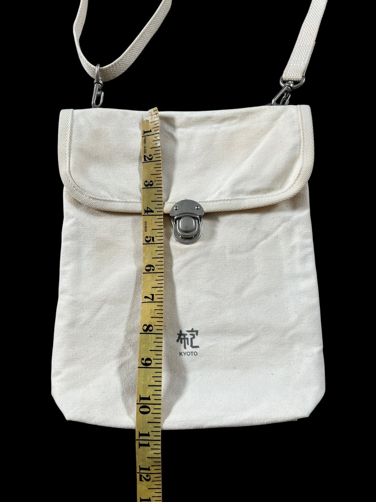 Handmade × Ichizawa Shinzaburo Hanpu × Japanese Brand Ichizawa Shinzaburo Hanpu 🇯🇵 Canvas Sling Bag Size ONE SIZE - 18 Thumbnail