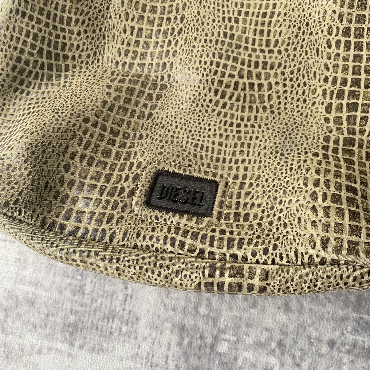 Diesel Vintage Diesel Snake Print Shoulder Bag Size ONE SIZE - 3 Thumbnail