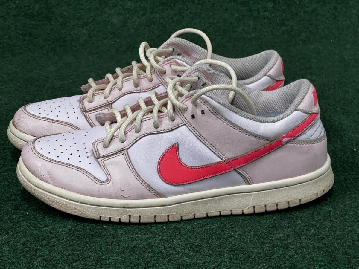 Nike Nike Dunk Low Triple Pink GS Size US 5.5 / IT 35.5 - 1 Thumbnail