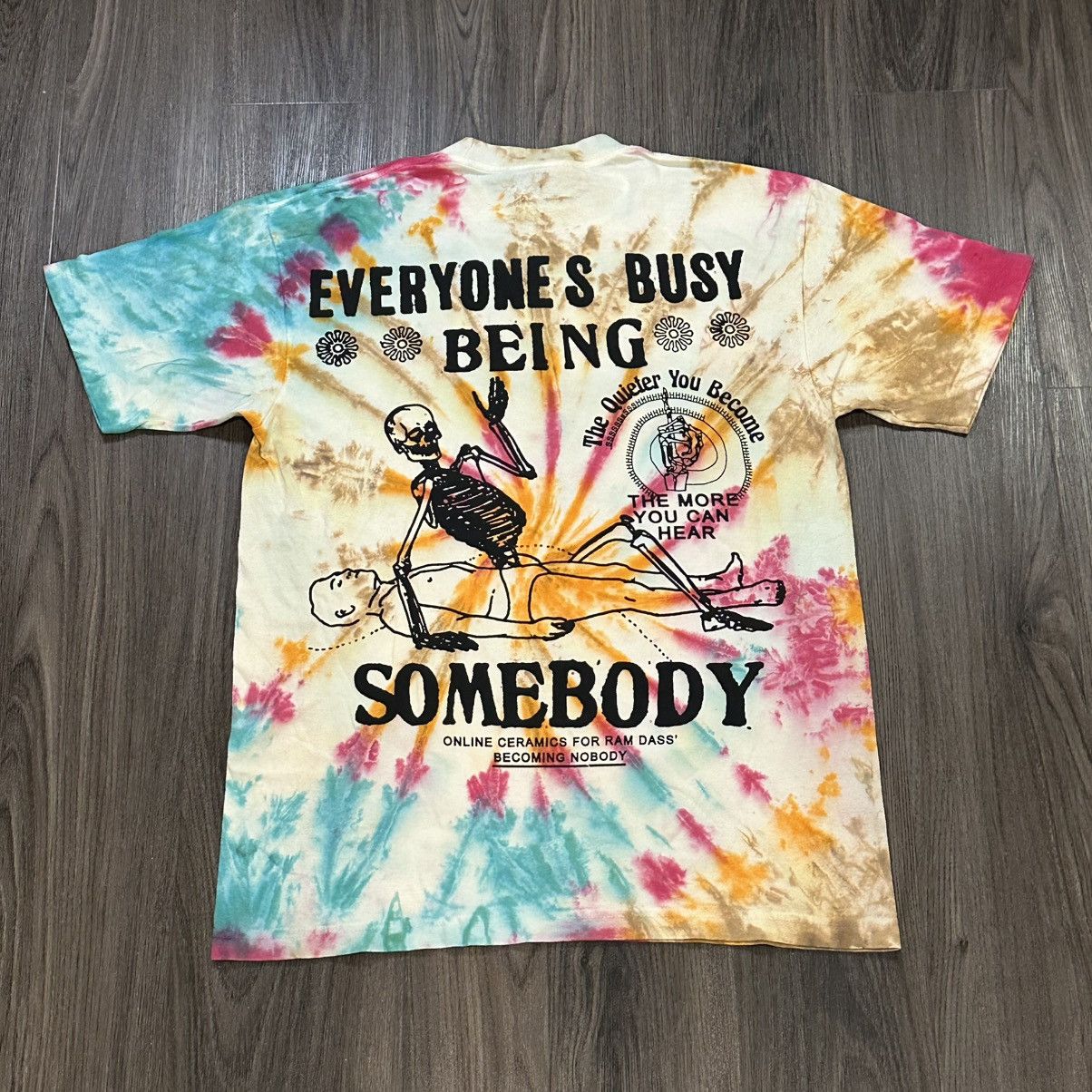 Online Ceramics Rare Online Ceramics Ram Dass “Becoming Nobody” T-Shirt Size US M / EU 48-50 / 2 - 2 Thumbnail