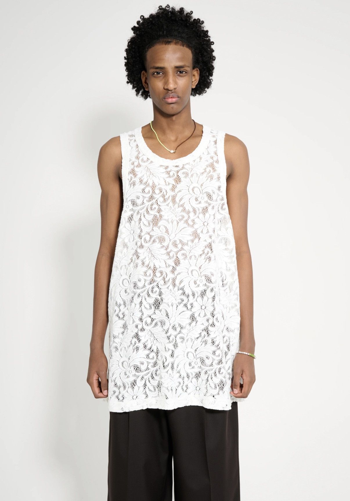 Comme des Garcons Homme Plus COMME DES GARÇONS HOMME PLUS LACE TANK TOP OFF WHITE LARGE Size US L / EU 52-54 / 3 - 1 Thumbnail