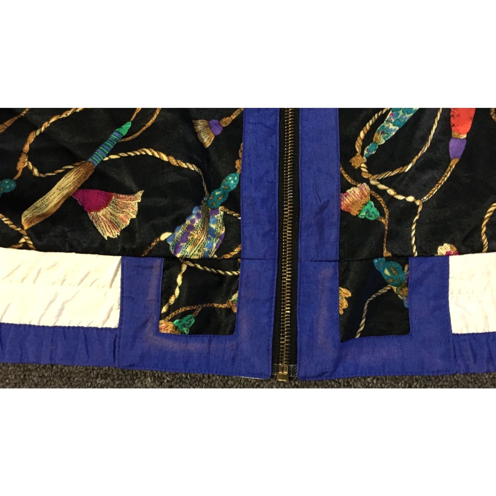 Vintage VINTAGE Kaos Jacket Womens L 80s 90s Gold Rope Tassel Windbreaker Black USA Abstract Art Hip Hop Size L / US 10 / IT 46 - 7 Thumbnail