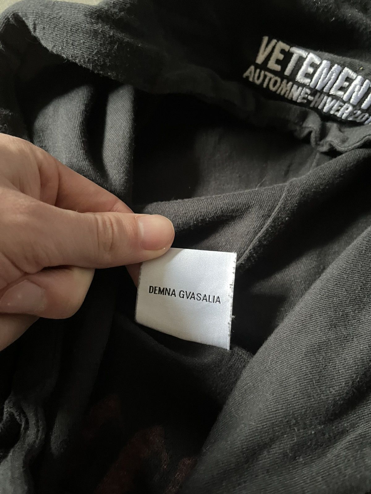 Vetements Vetements Fall/Winter 2018 tour metal hoodie black Size US L / EU 52-54 / 3 - 8 Thumbnail