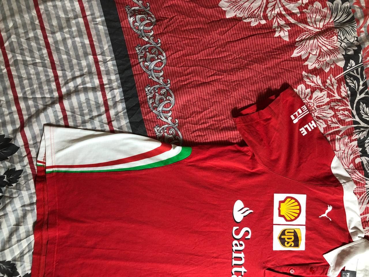 Ferrari × Puma VERY RARE PUMA FERRARI FORMULA ONE POLO RACING Y2K NASCAR Size US XXL / EU 58 / 5 - 2 Thumbnail