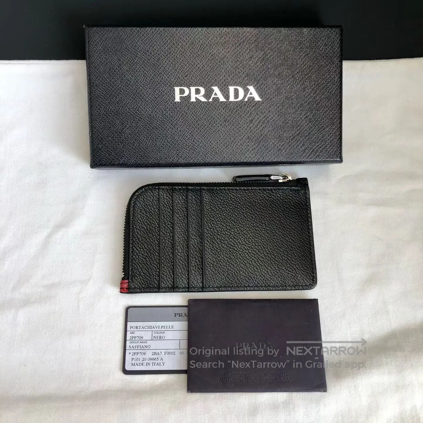 Prada Prada Classic Black Red Zip Card Case. Size ONE SIZE - 2 Thumbnail