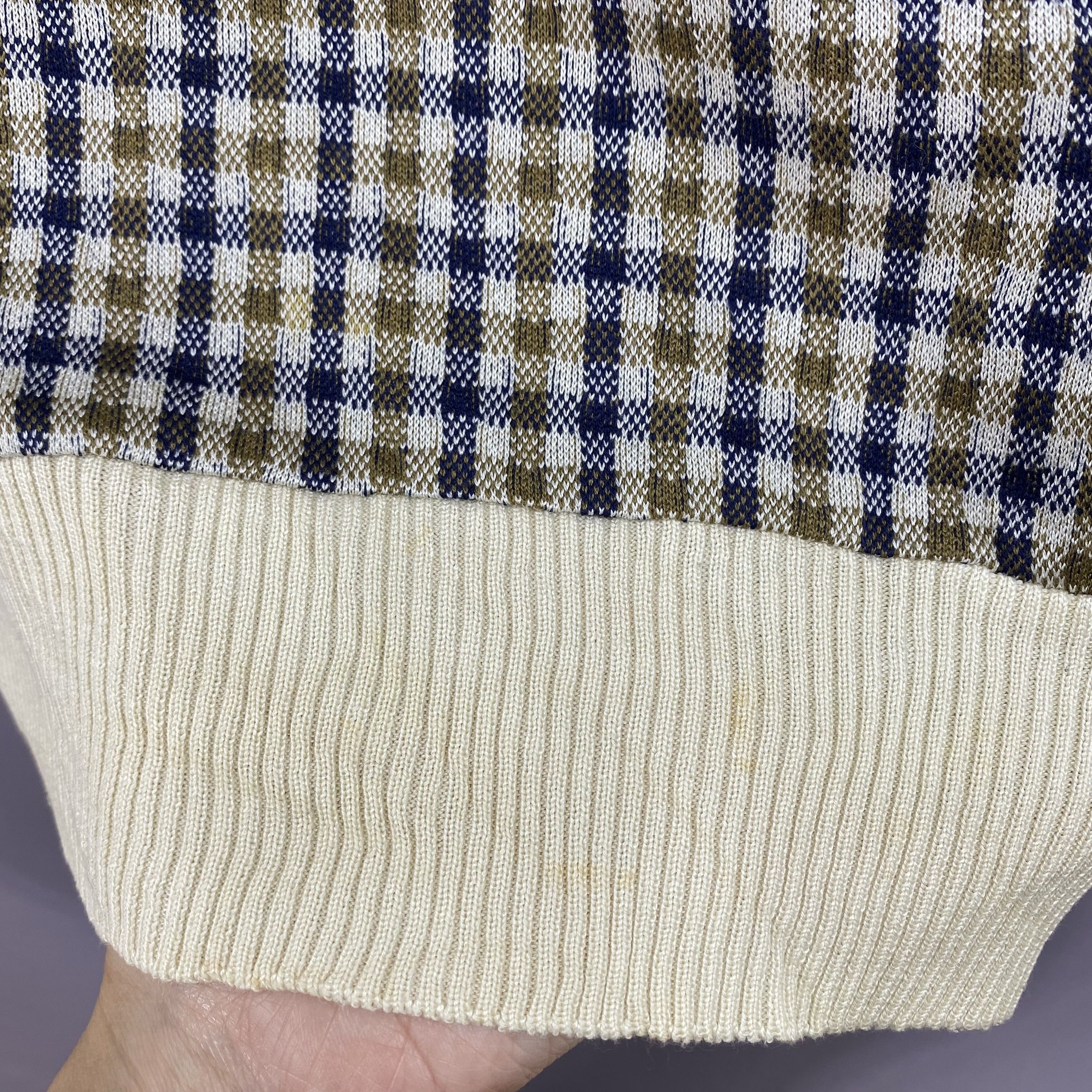Aquascutum Vintage 90s Aquascutum Knit V-Neck Polo Shirt Plaid Pattern Size US S / EU 44-46 / 1 - 7 Thumbnail