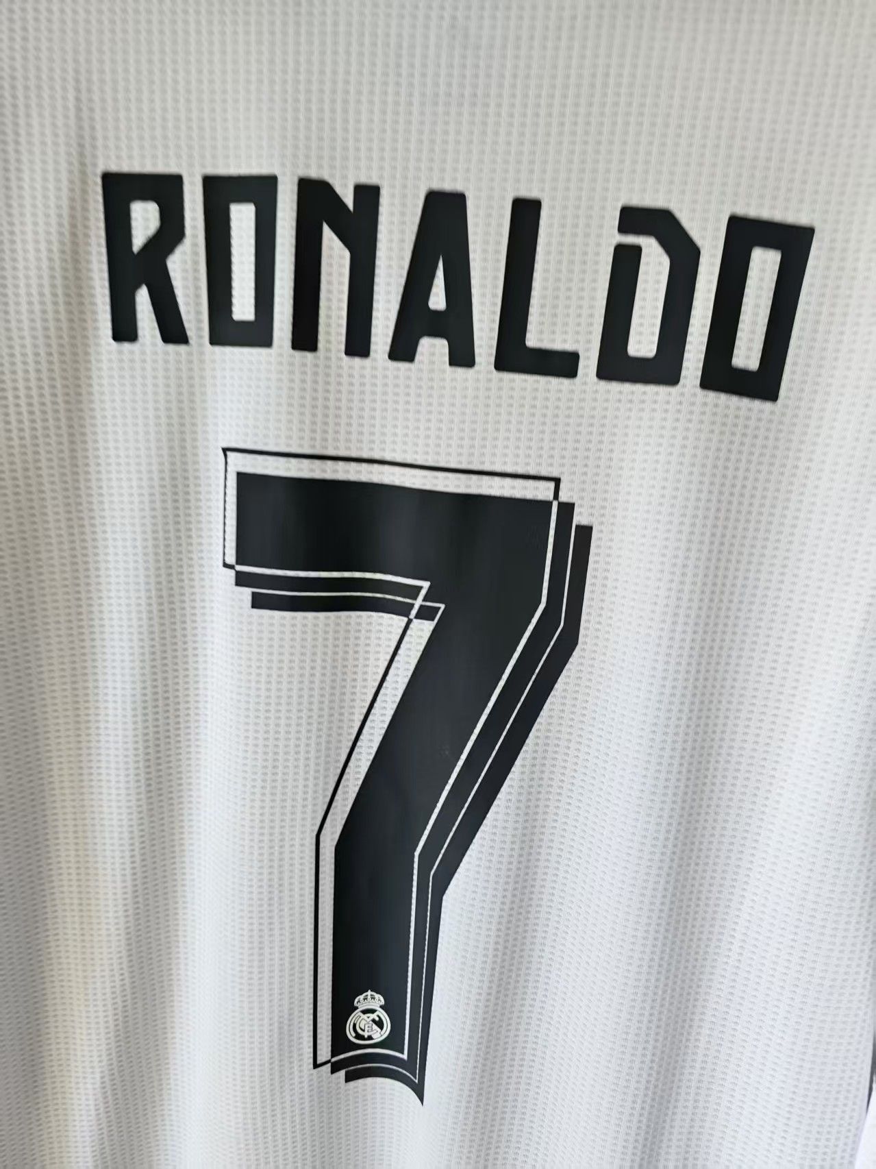 Other 2016 Real Madrid #7 C Ronaldo Jersey Long Size US XL / EU 56 / 4 - 3 Thumbnail